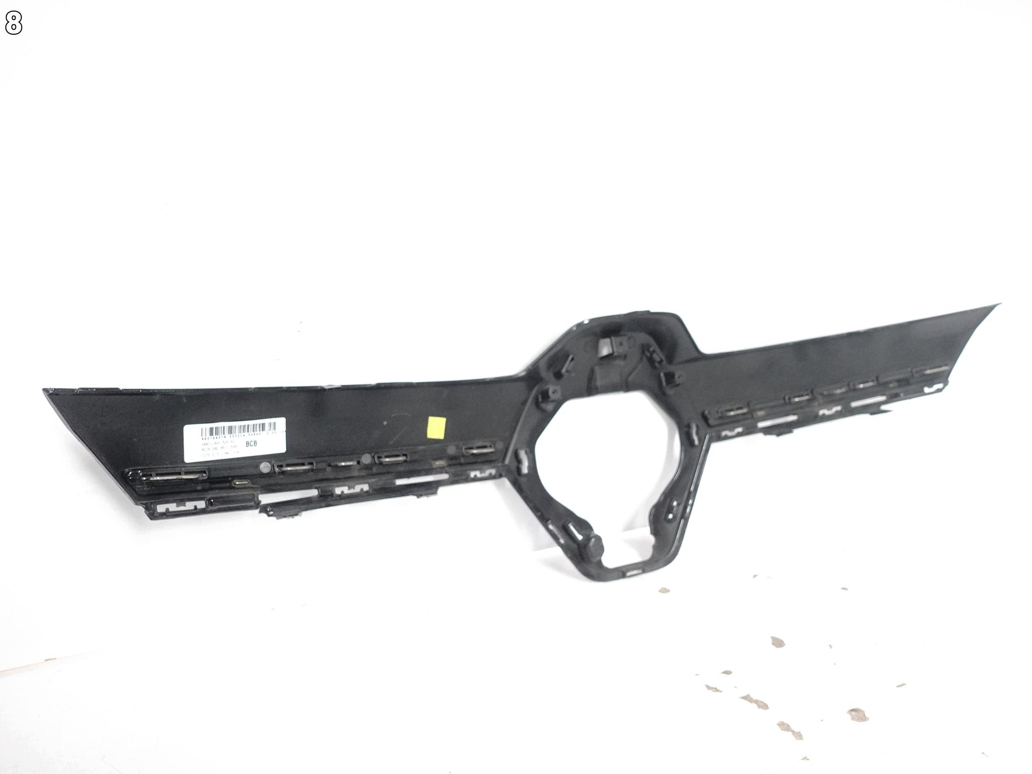 RENAULT MEGANE V 5 E-TECH ELECTRIC BCB 22- grill grille moulding W bumper