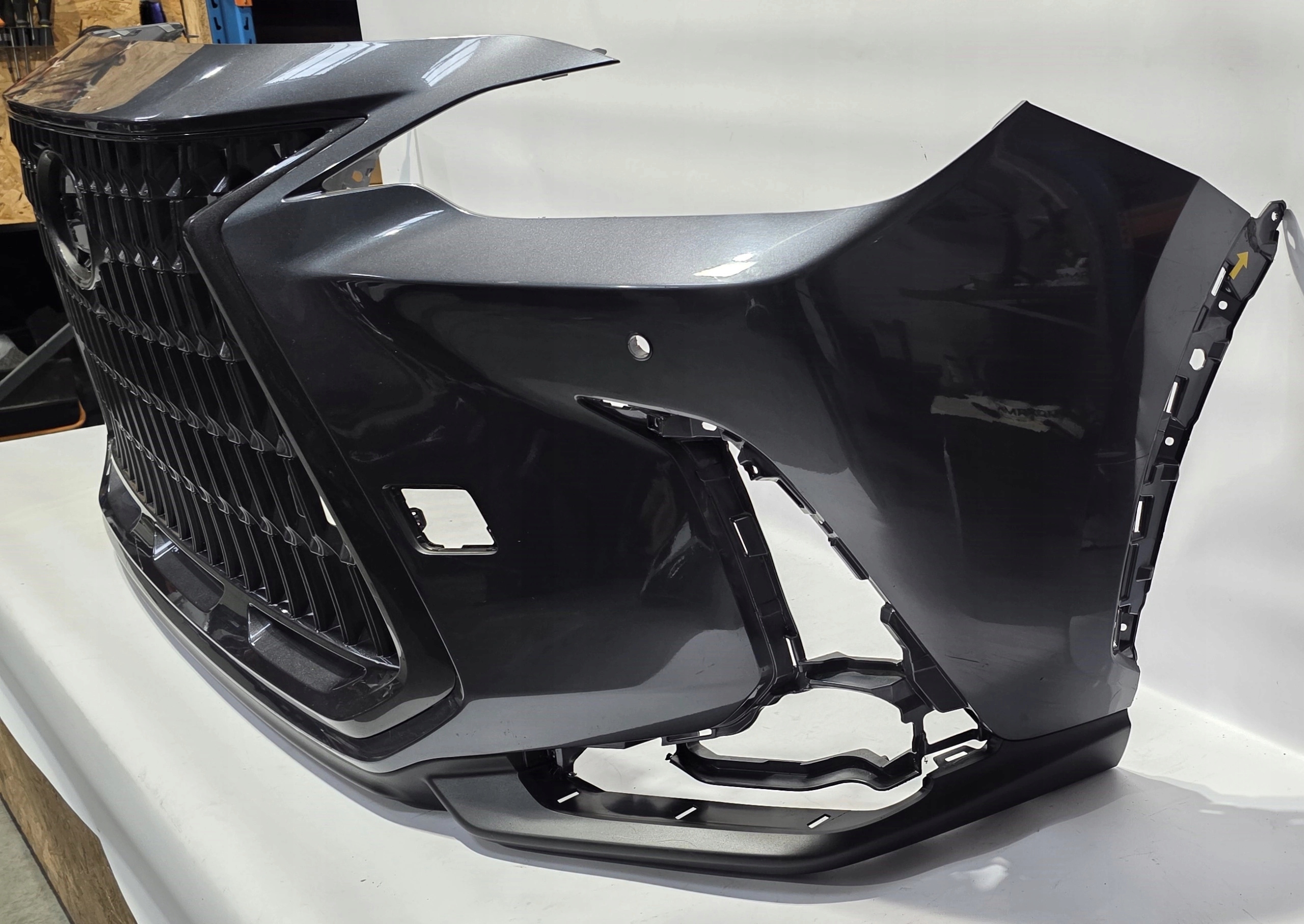 front bumper grille LEXUS NX II 21-PDC original 52119-78330