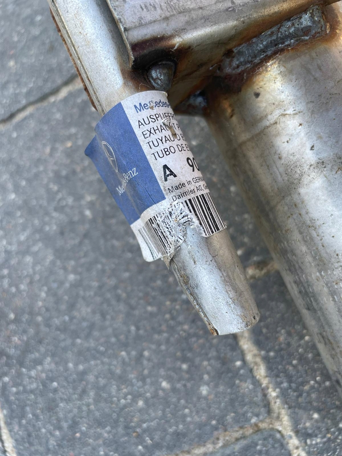 труба выхлопная MERCEDES SPRINTER W906