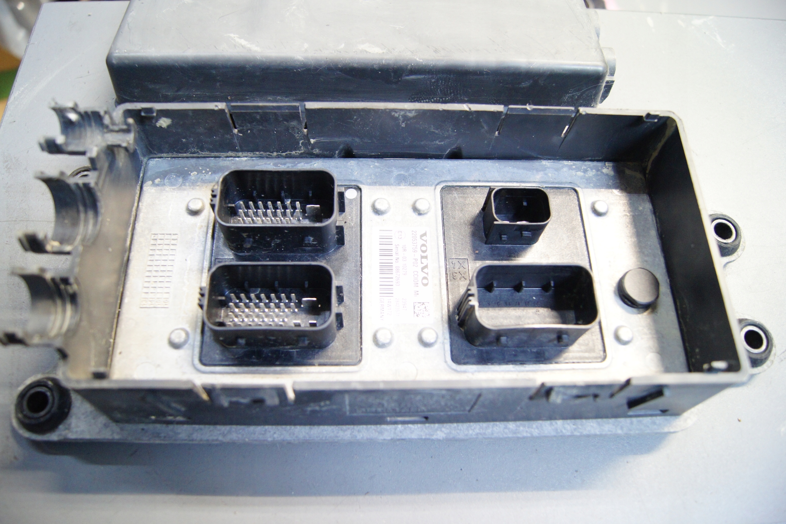 moduł kaseta komputer CCIOM2 MI VOLVO FH4 22053759 P02