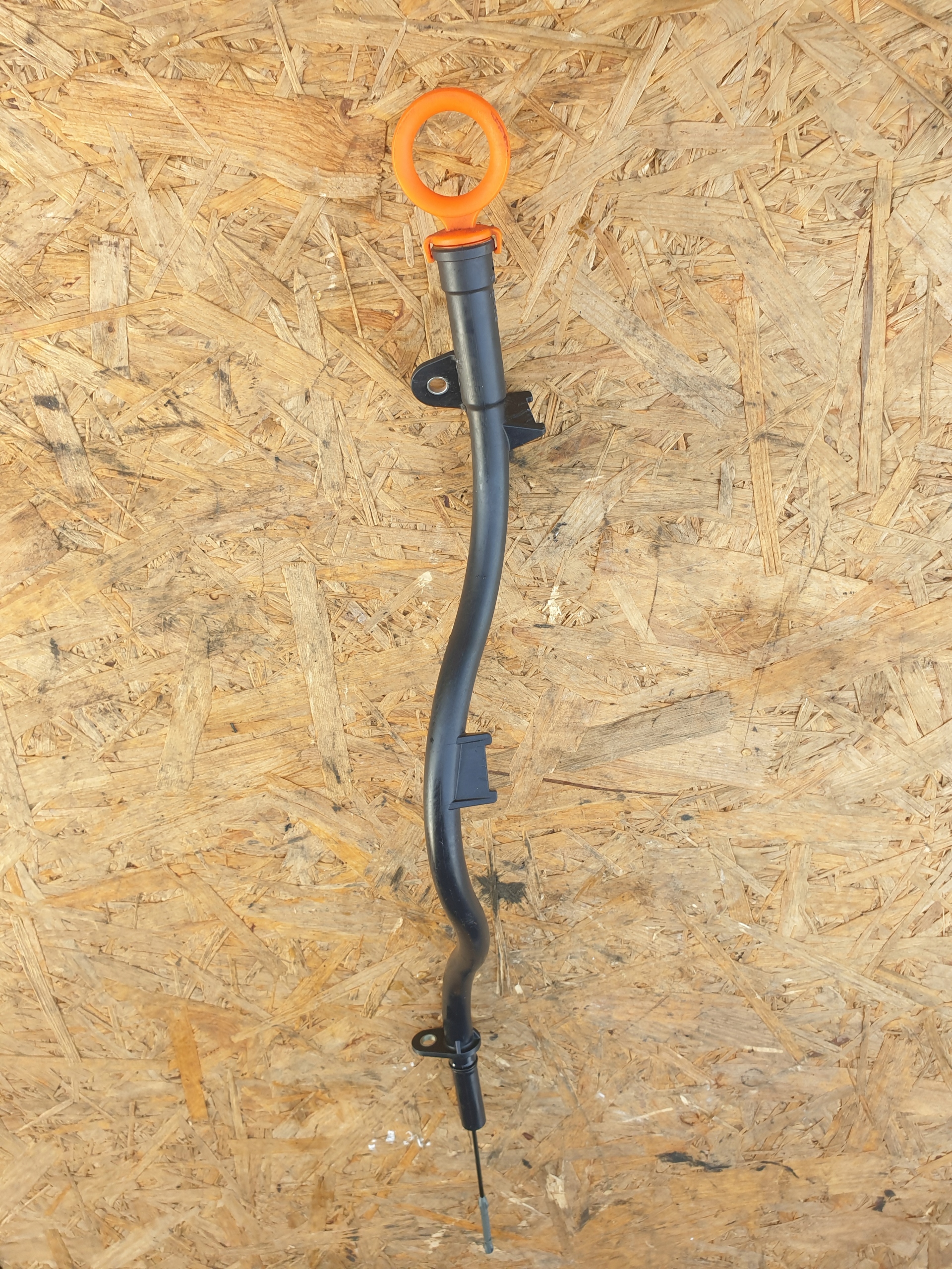 BAGNET MIARKA OLEJU VW AUDI 1.6 2.0 TDI 04L103634