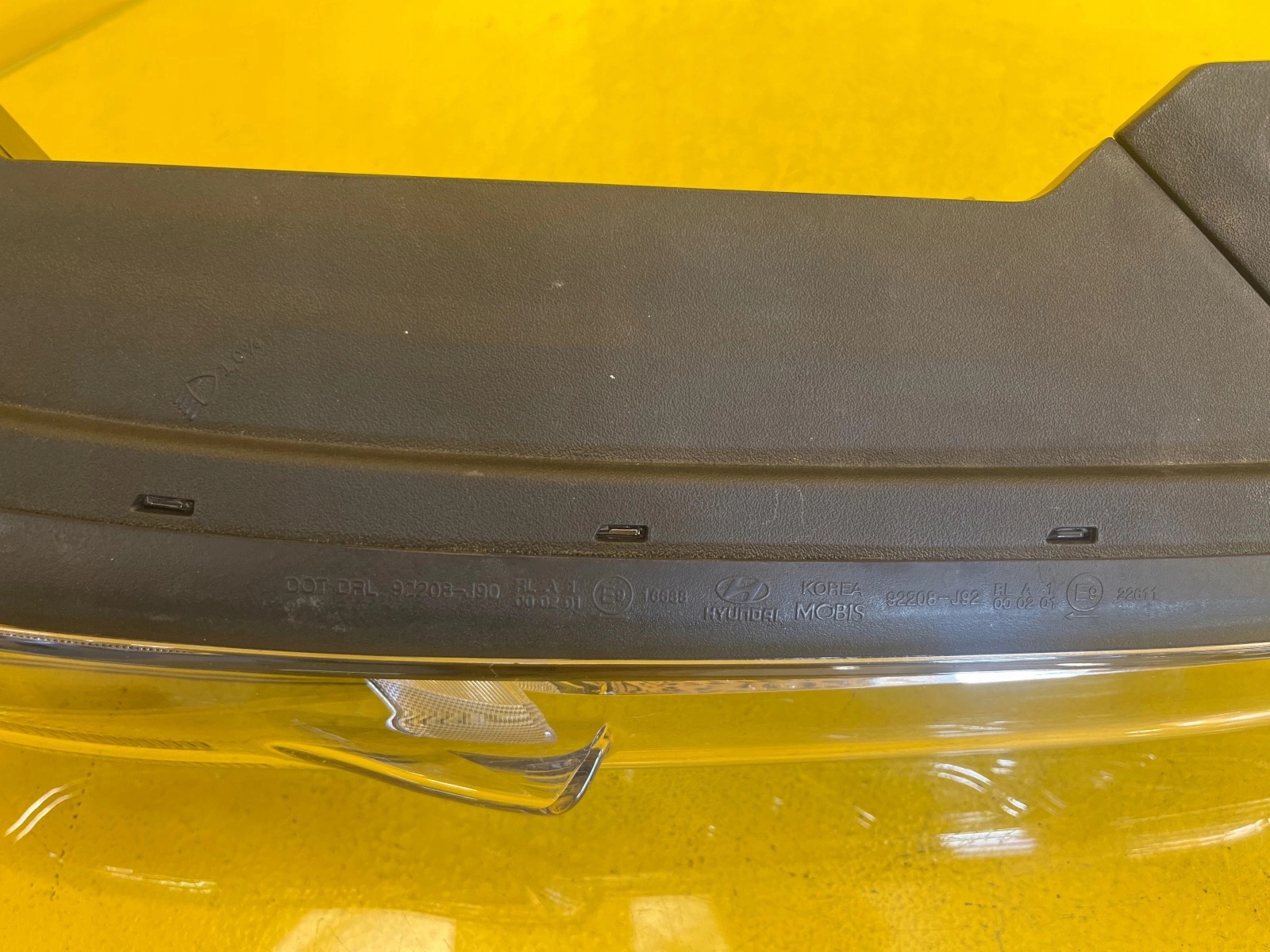 light right HYUNDAI KONA 17-20 upper LED