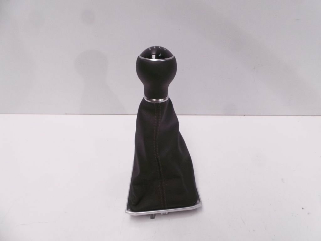 5FK711113 - Ручка ручного рычага SEAT TARRACO VW 19R