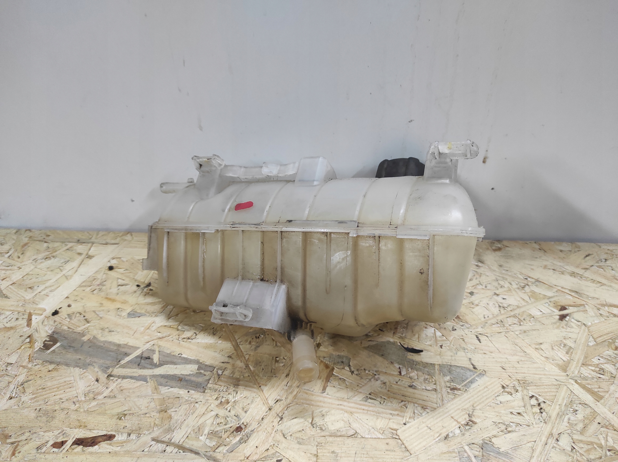CITAN KANGOO II Réservoir eau 8200455786