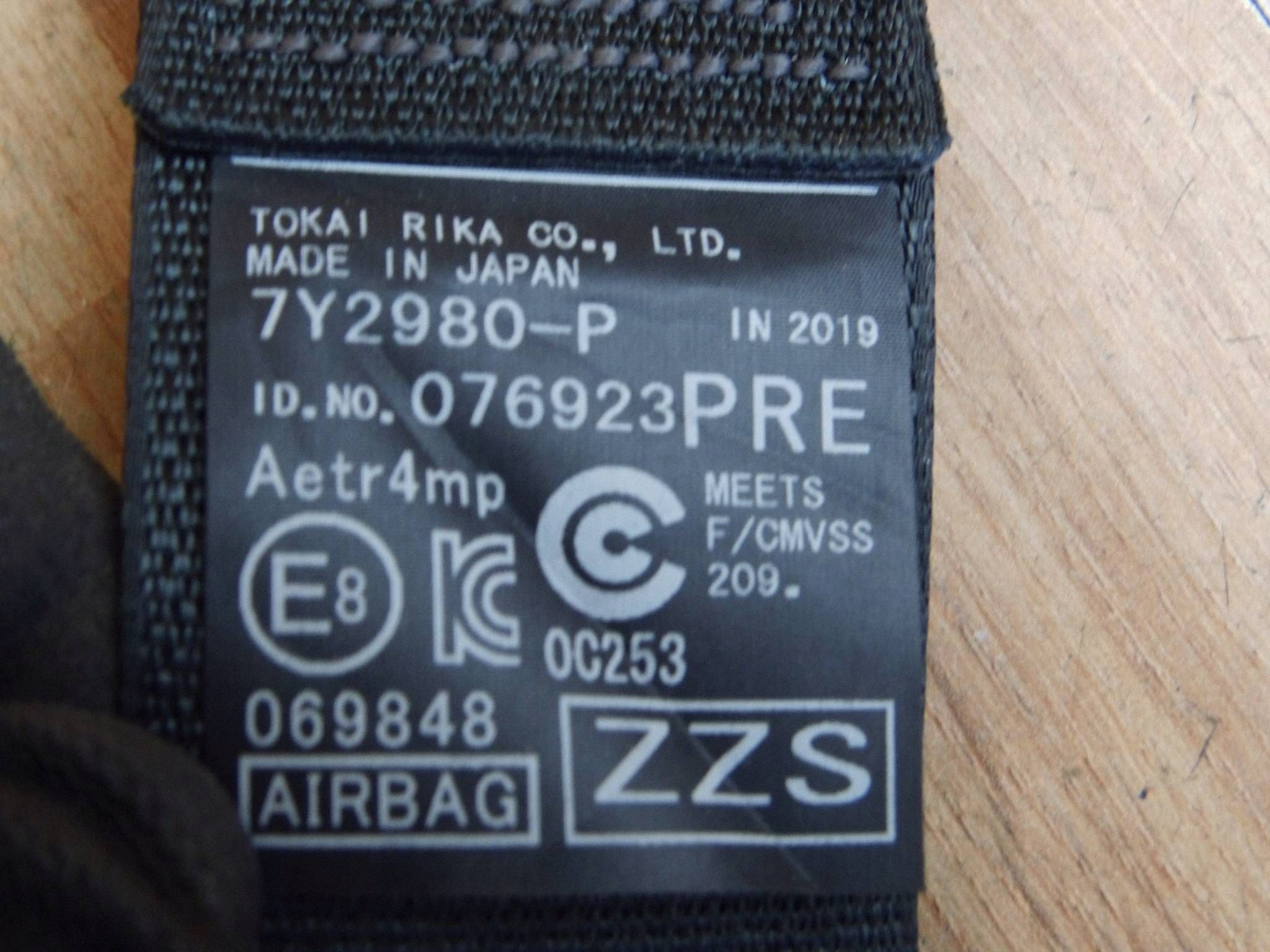 Lexus UX 2018-2025 tension belt safety left front front 7Y2980-P