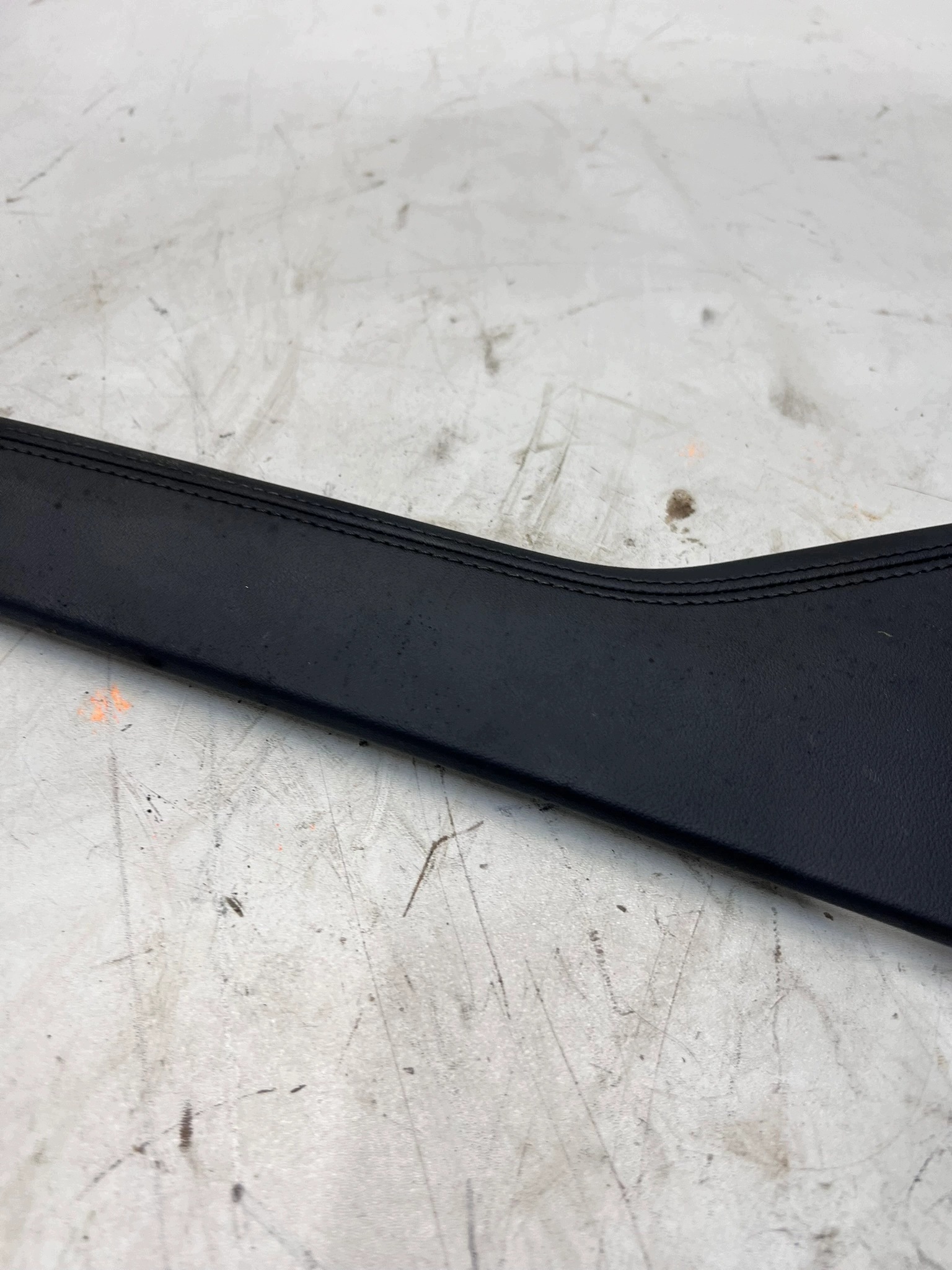 cover tunnel right AUDI A4 B9 8W2863306A UK