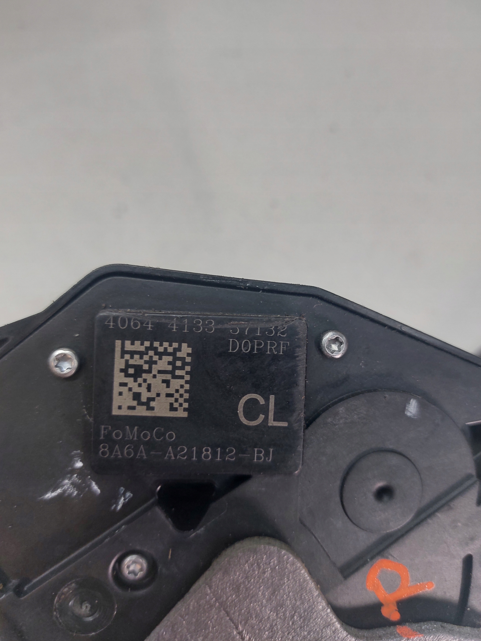 lock door right front FORD FIESTA MK7 8A6A-A21812-BJ