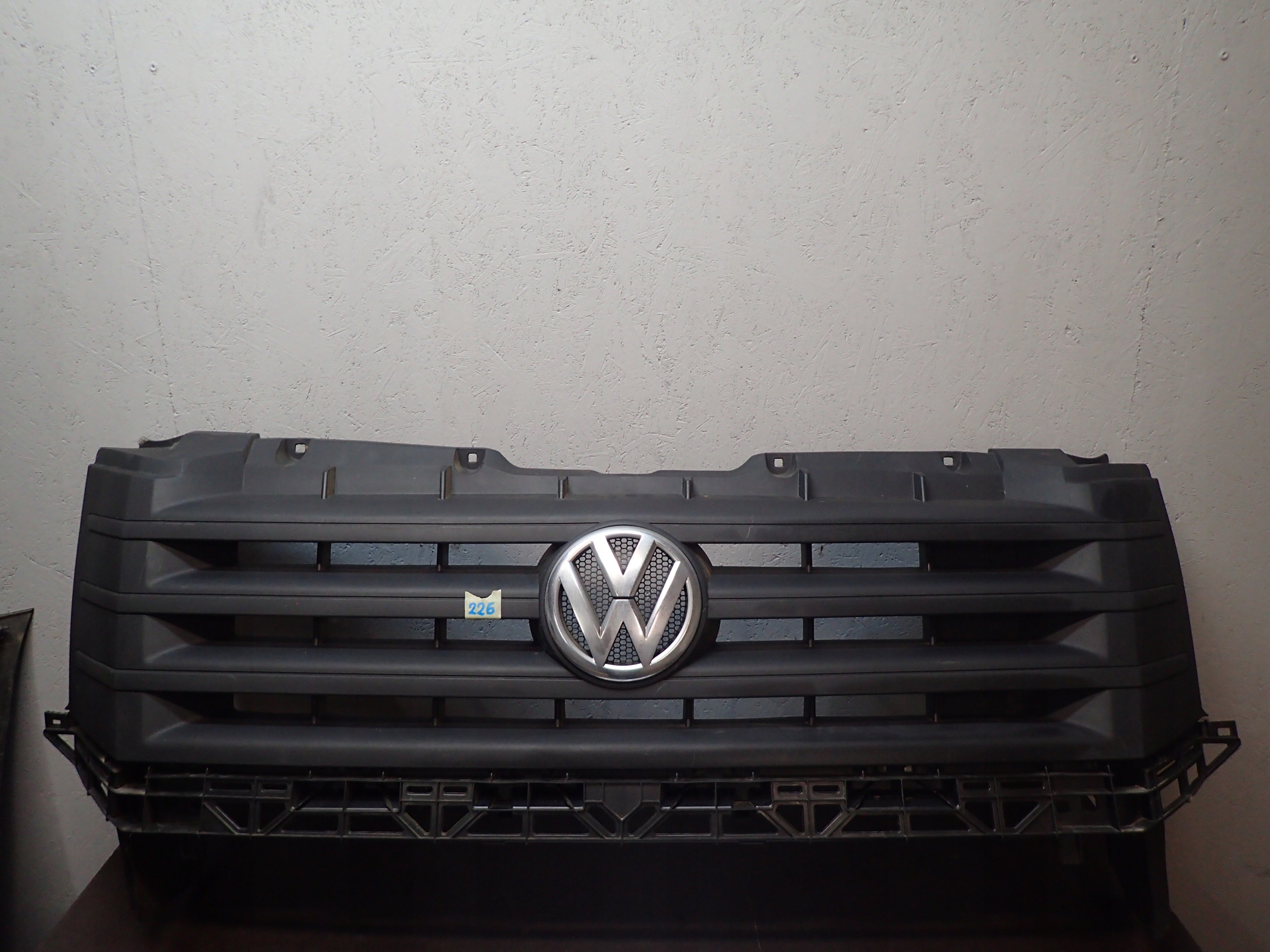 Grille VW CRAFTER LIFT 2E0853653E
