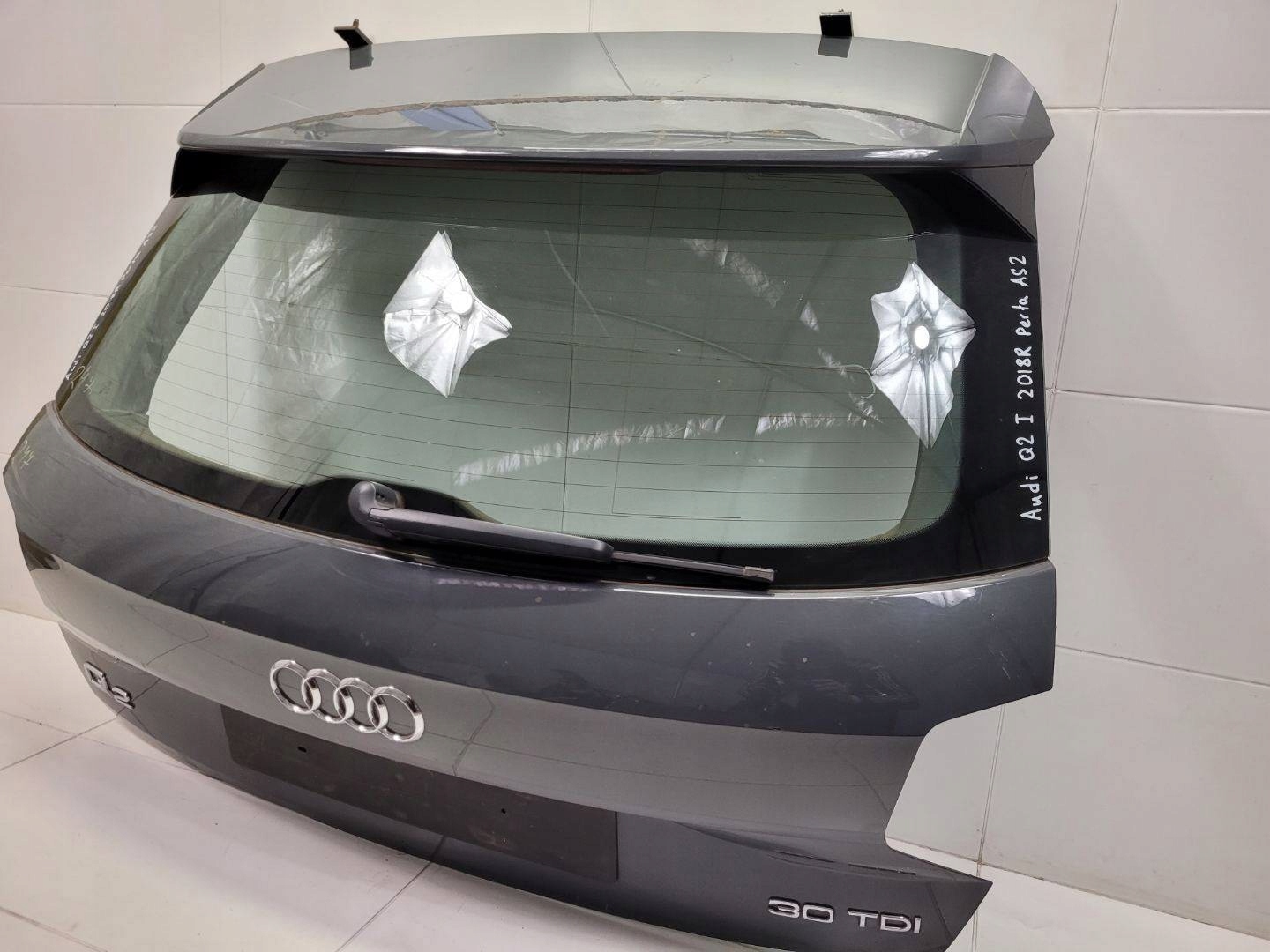 rear trunk door boot Audi Q2 GA 2018