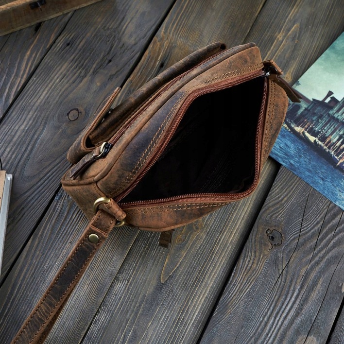 SASZETKA MĘSKA ZE SKÓRY DO RĘKI VINTAGE BRĄZOWA Typ saszetka