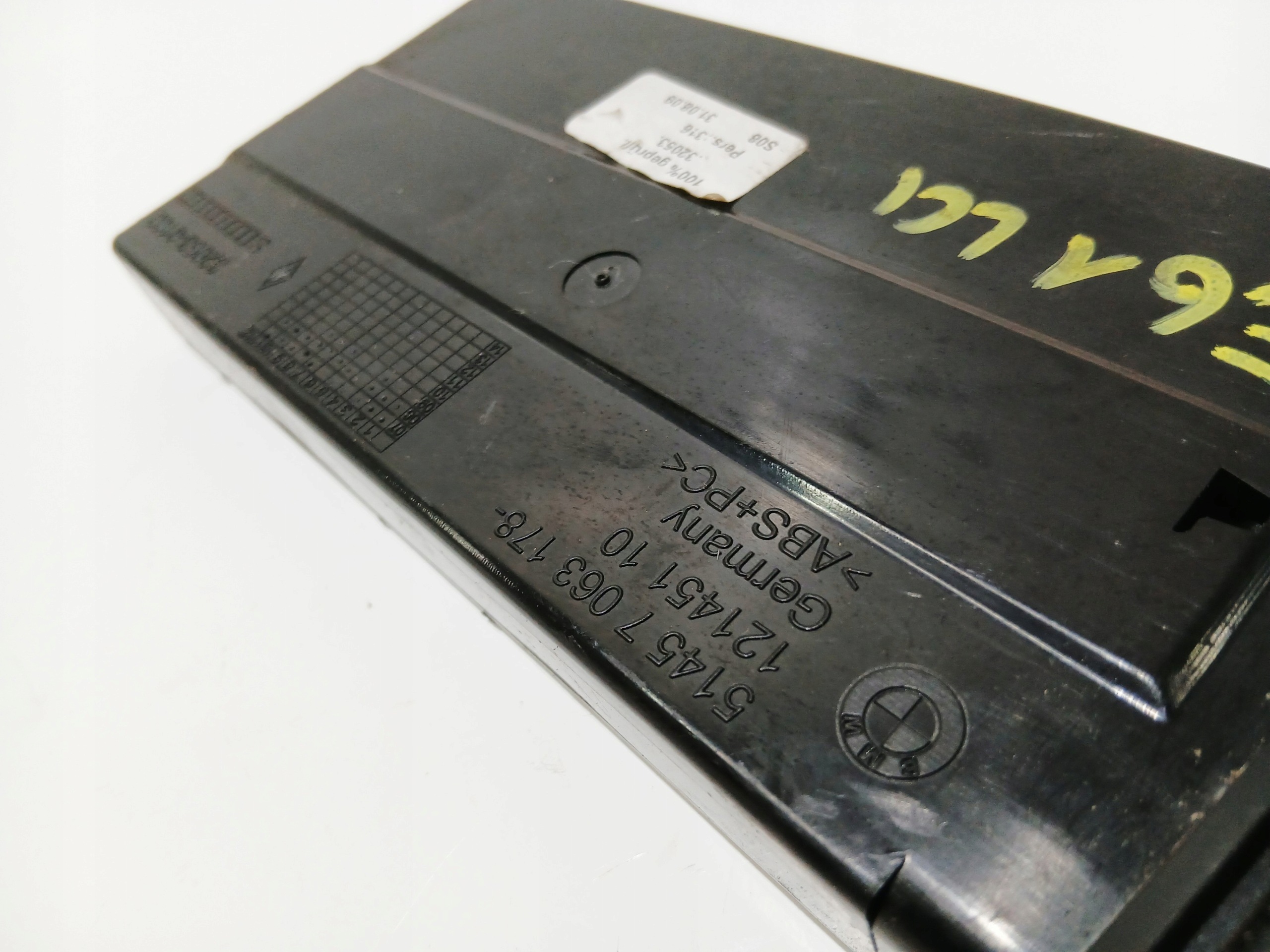bracket for KUBEK CUP HOLDER BMW E60 E61 7063178 (0000117)