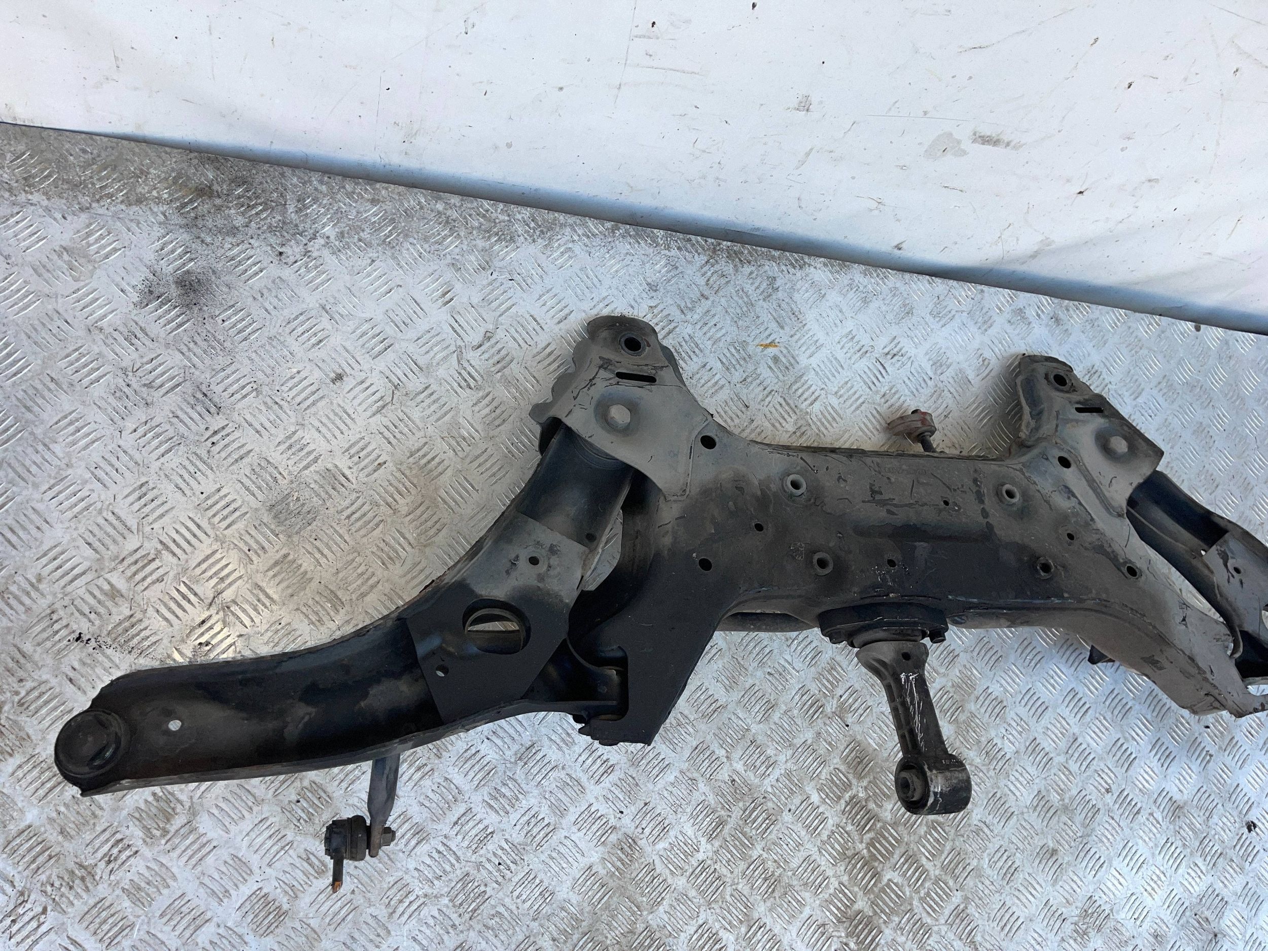 axle beam axle beam subframe front KIA VENGA IX20 09- 62421-2K000