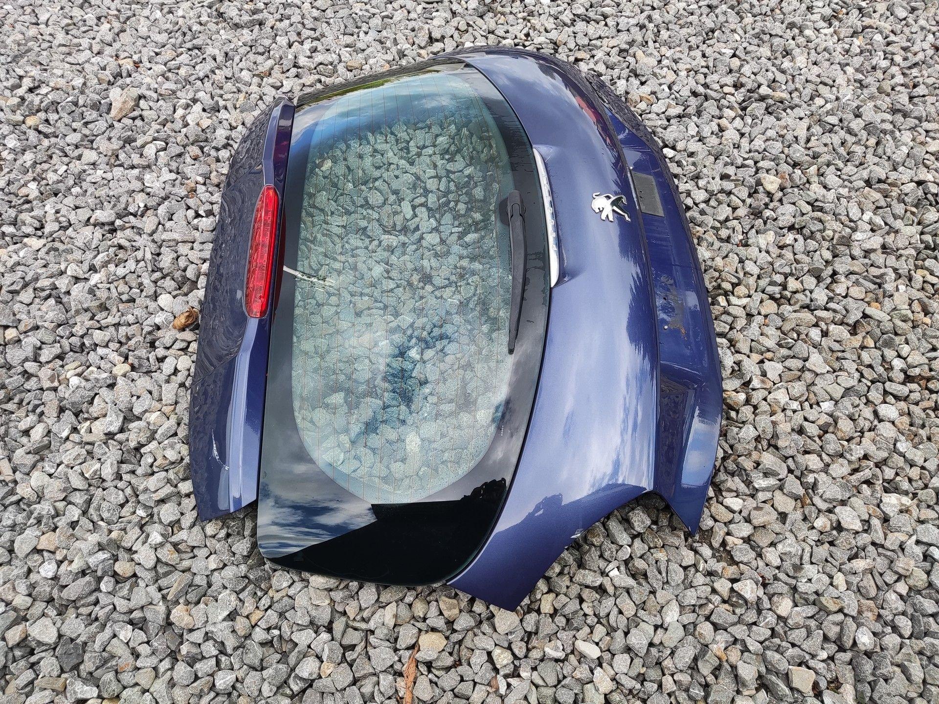 boot door rear cover boot window PEUGEOT 208 and 2012-2015