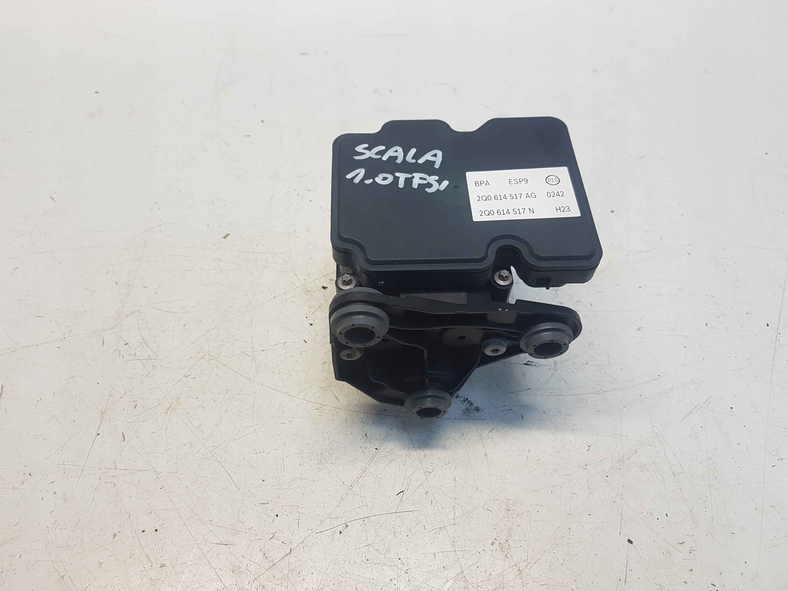 SKODA SCALA Pompa ABS 2Q0614517AG