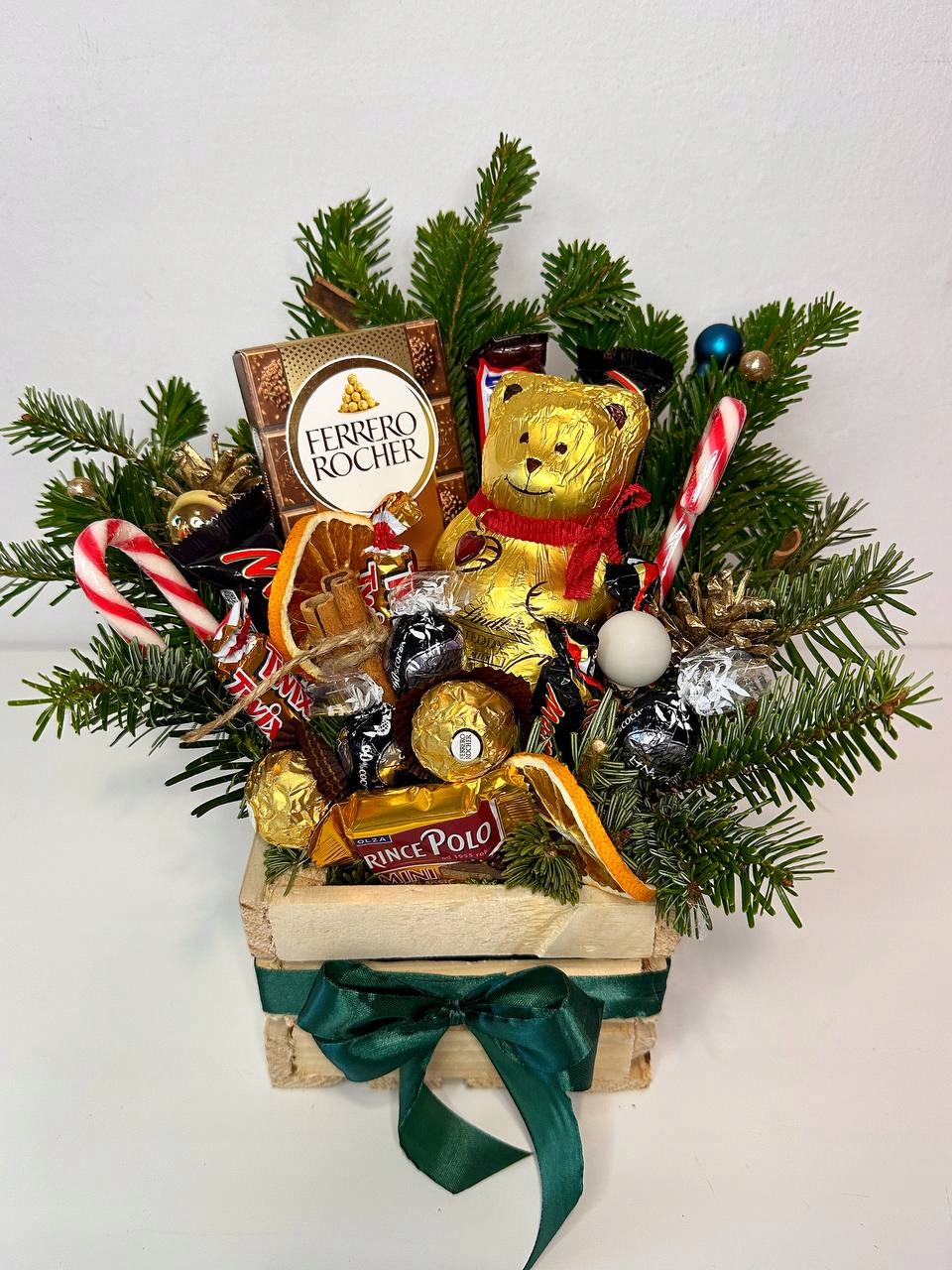 Levně Vánoční krabička se sladkostmi na Mikuláše, Vánoce, dárek