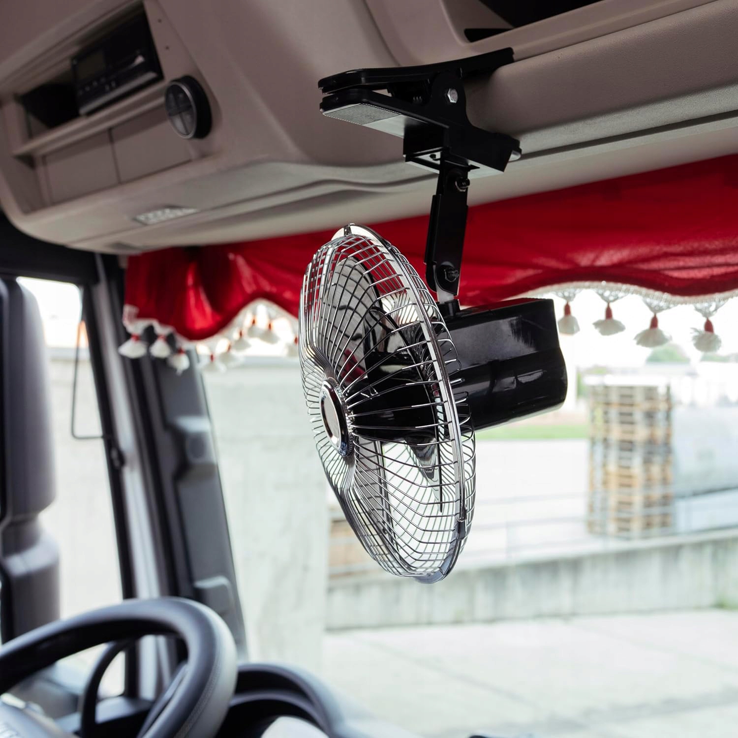 DUŻY WIATRAK WENTYLATOR SAMOCHODOWY OBROTOWY REGULOWANY OSCYLACJA 12V i 24V Stan opakowania oryginalne