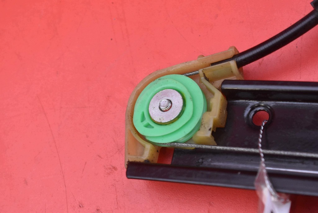 window regulator left front EU 4G0837461 AUDI A6 C7 KOMBI 10-14