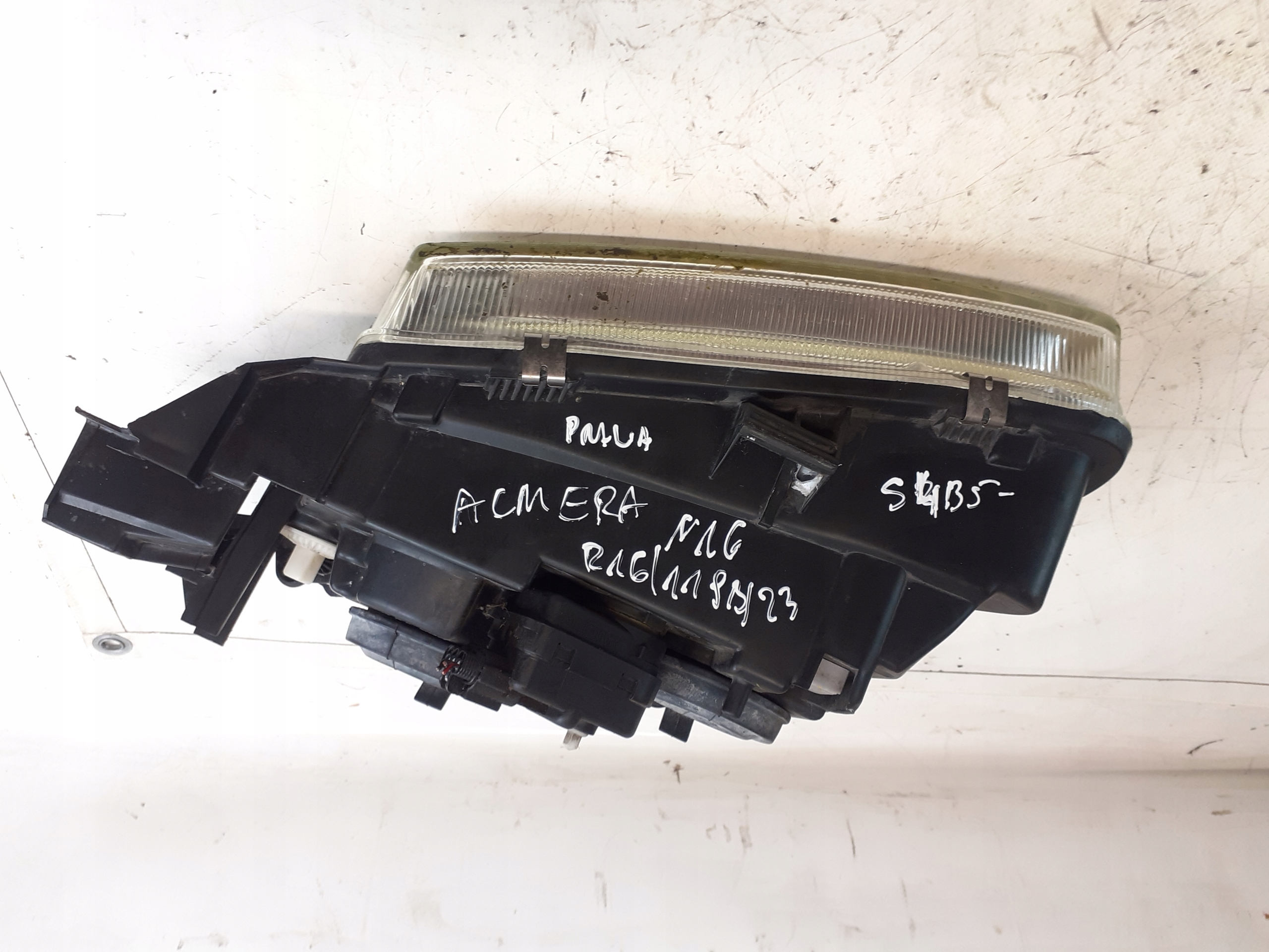 REFLEKTOR right light front EU NISSAN ALMERA N16