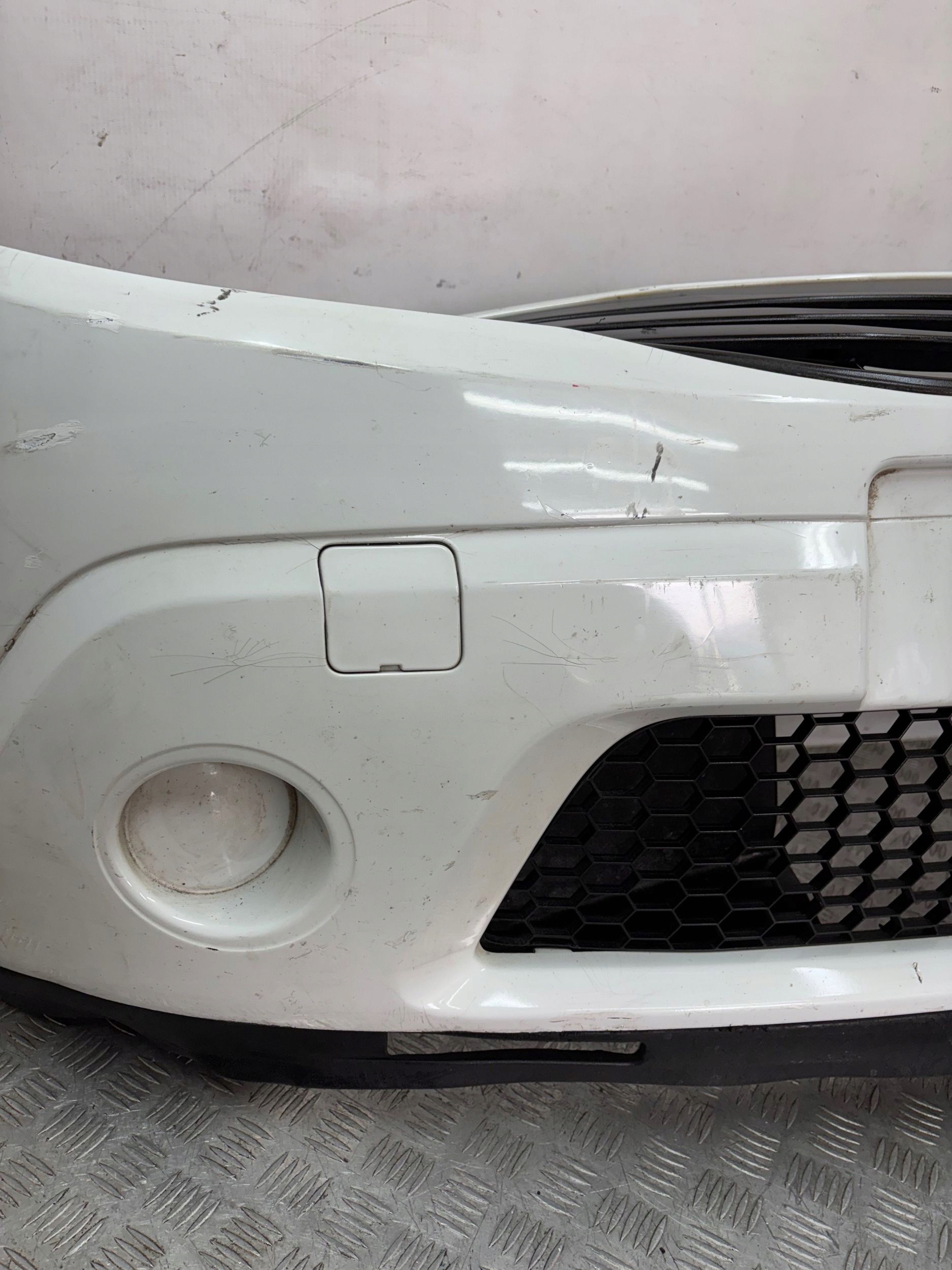 bumper front front DACIA SANDERO and 08-12
