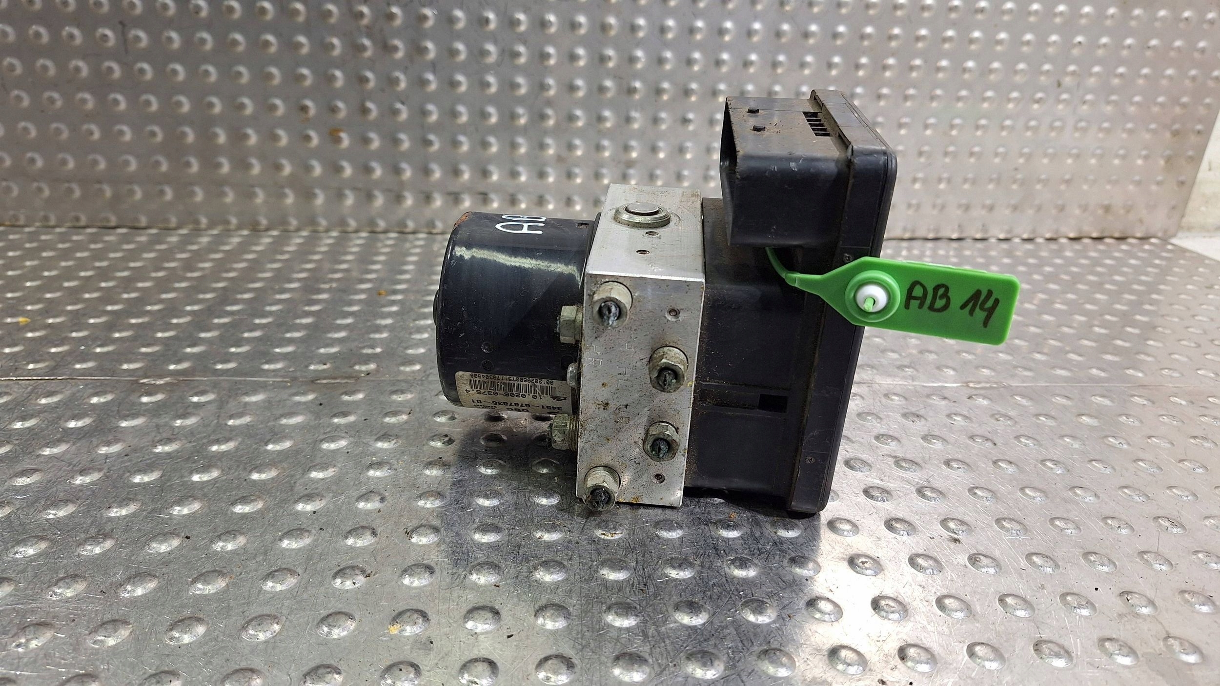 Pumpe Bedienteil ABS 6787837 6787836 BMW E81 E87 E90 E91 E92 E93