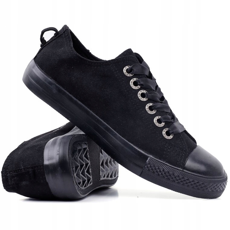 

Trampki czarne 4 Sokoloa 39 Czarny