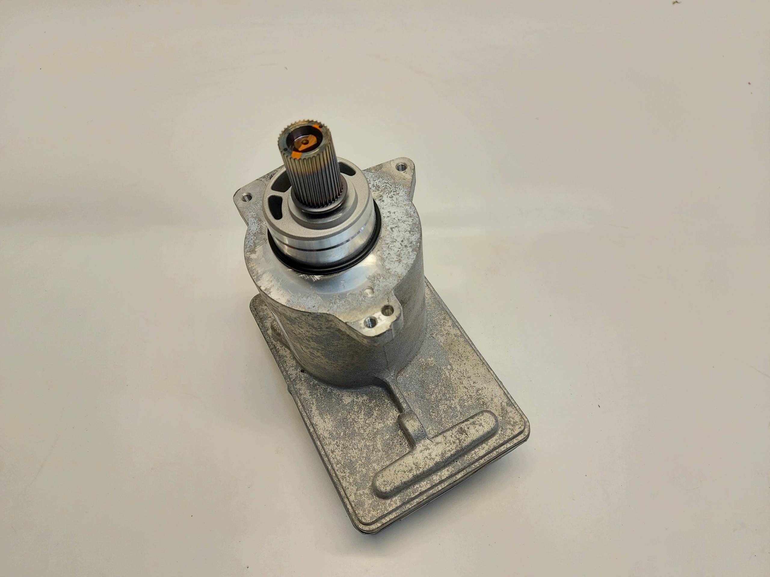 TESLA MODEL Y 2024r, electrical part of control HM50026H21