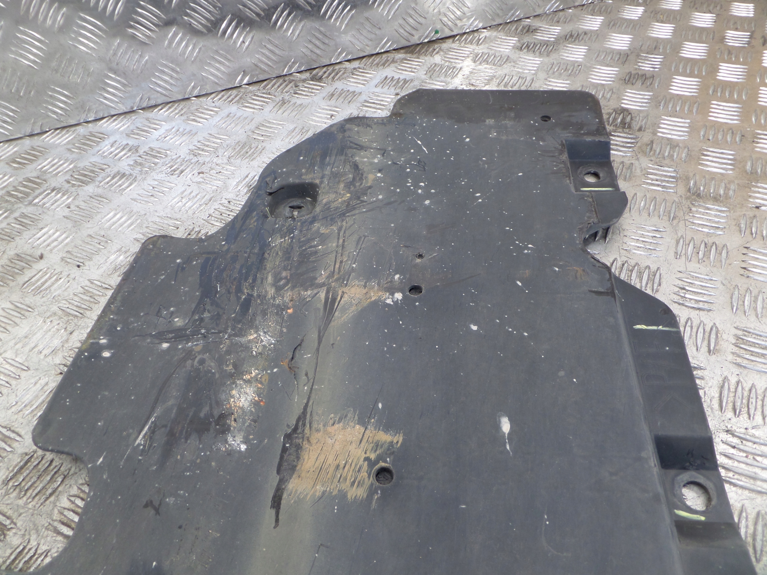 CAPTUR cover bodywork chassis 748153222R