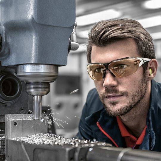 OKULARY SPORTOWE PRZYCIEMNIANE OCHRONNE UVEX Model Pheos