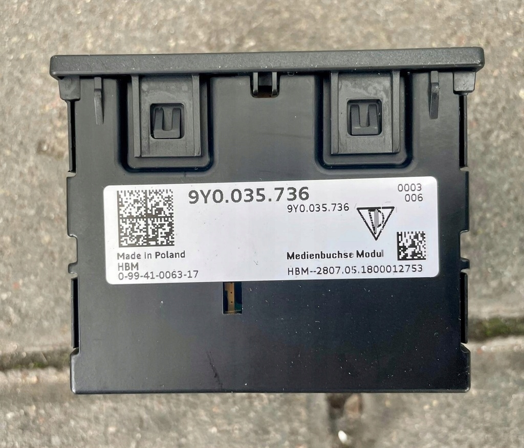PORSCHE Cayenne III 9Y0 2017 - панель 2x usb