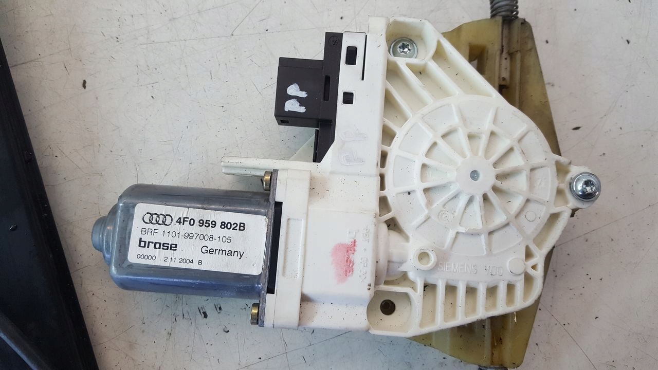 window regulator right front Audi A6 C6 3,0 TDI