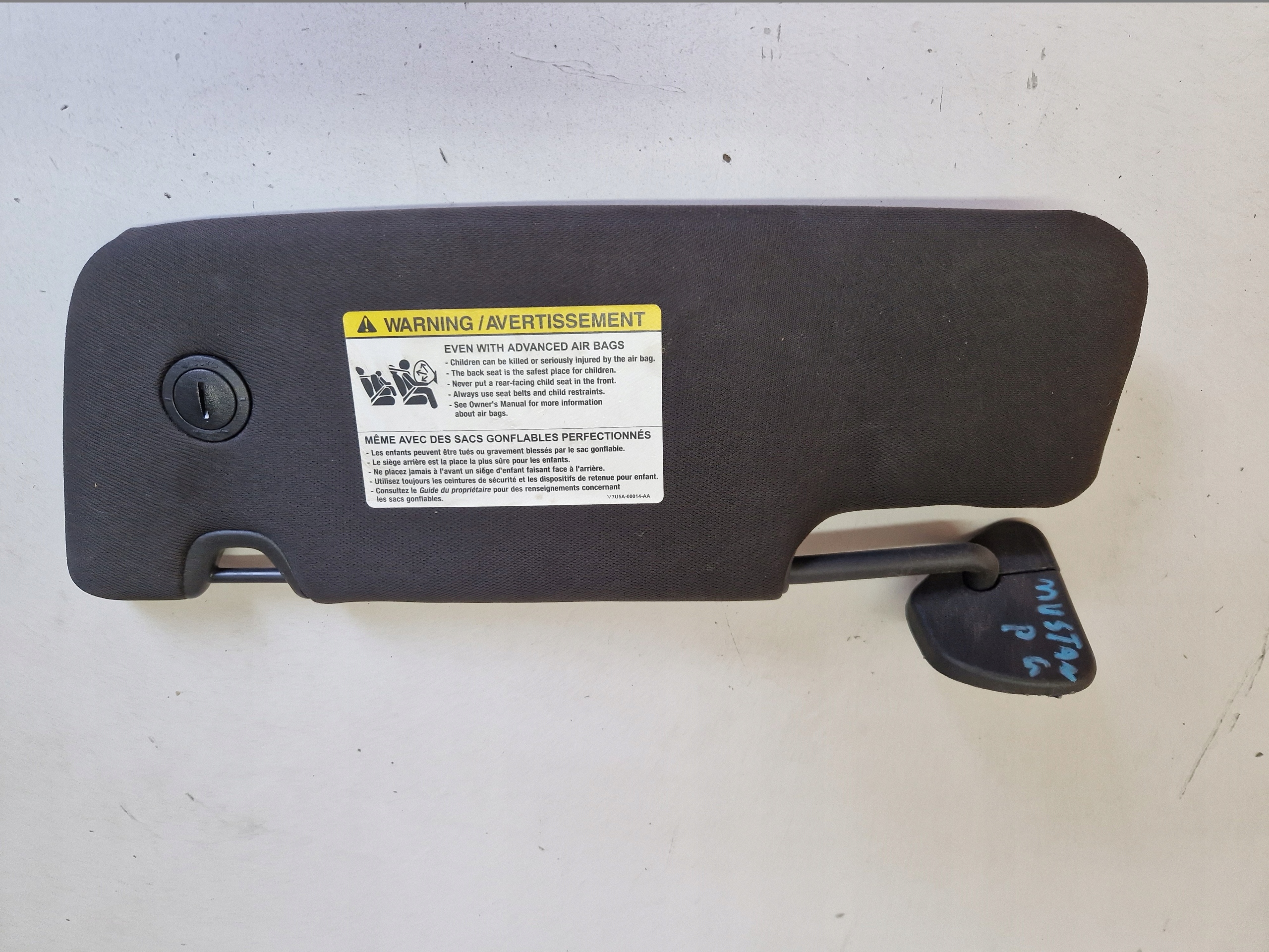 cover PRZECIWSLONECZNA visor FORD MUSTANG 2011 2012 2013 2014 right