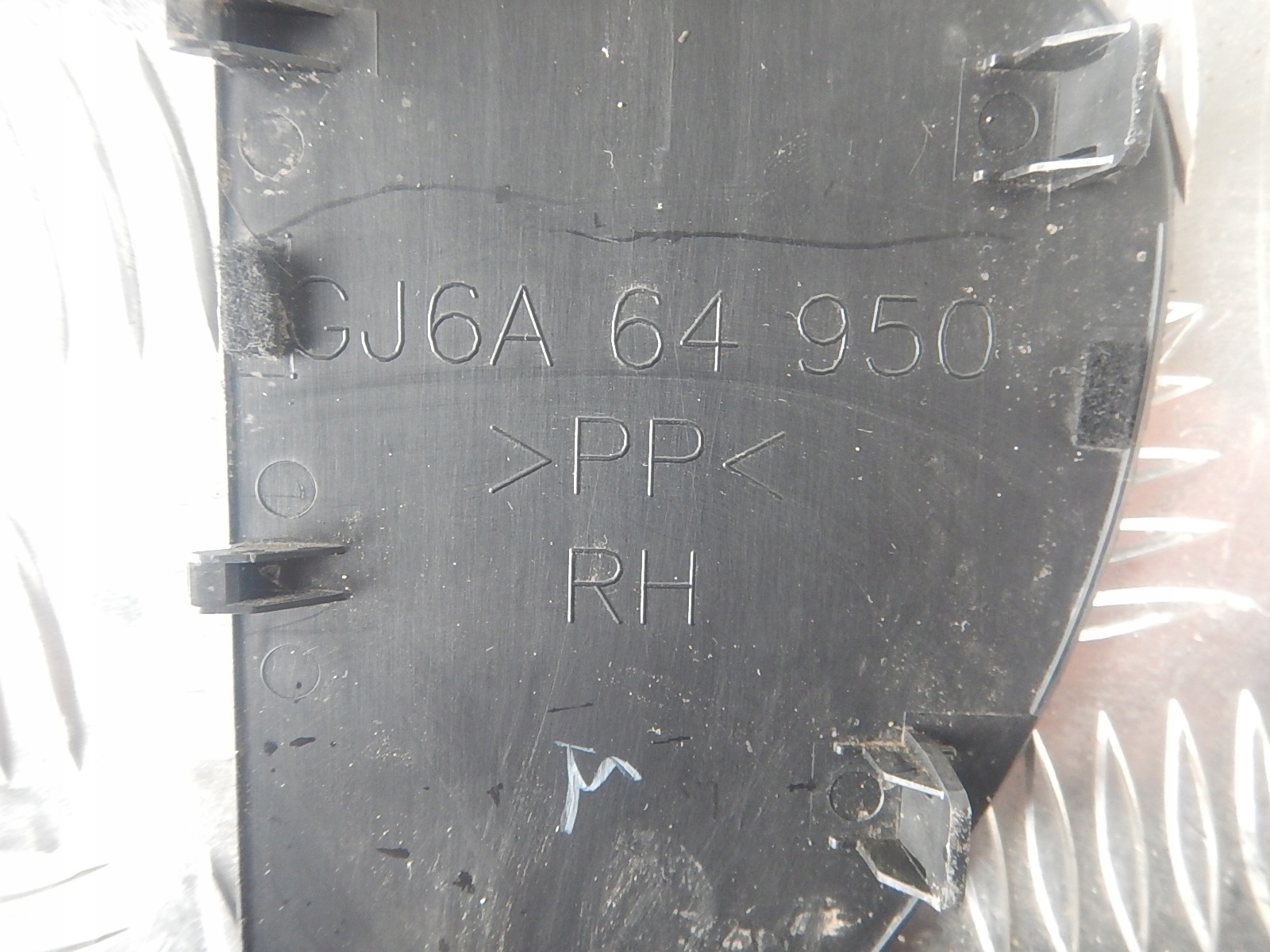 mazda 6 и GG GY правая левый защита с