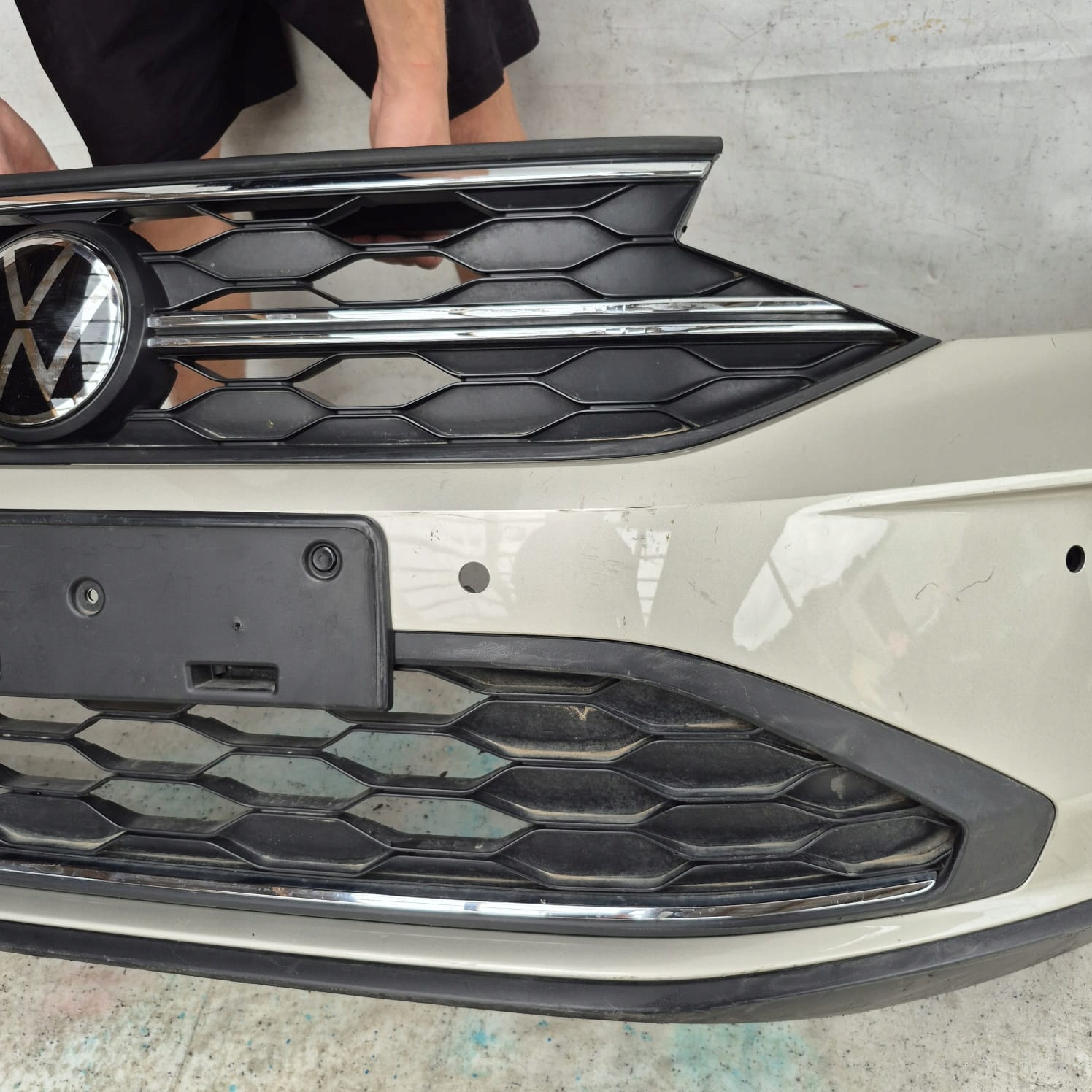 VW TAIGO 2G7 21- Stoßstange vorne vorne PDC