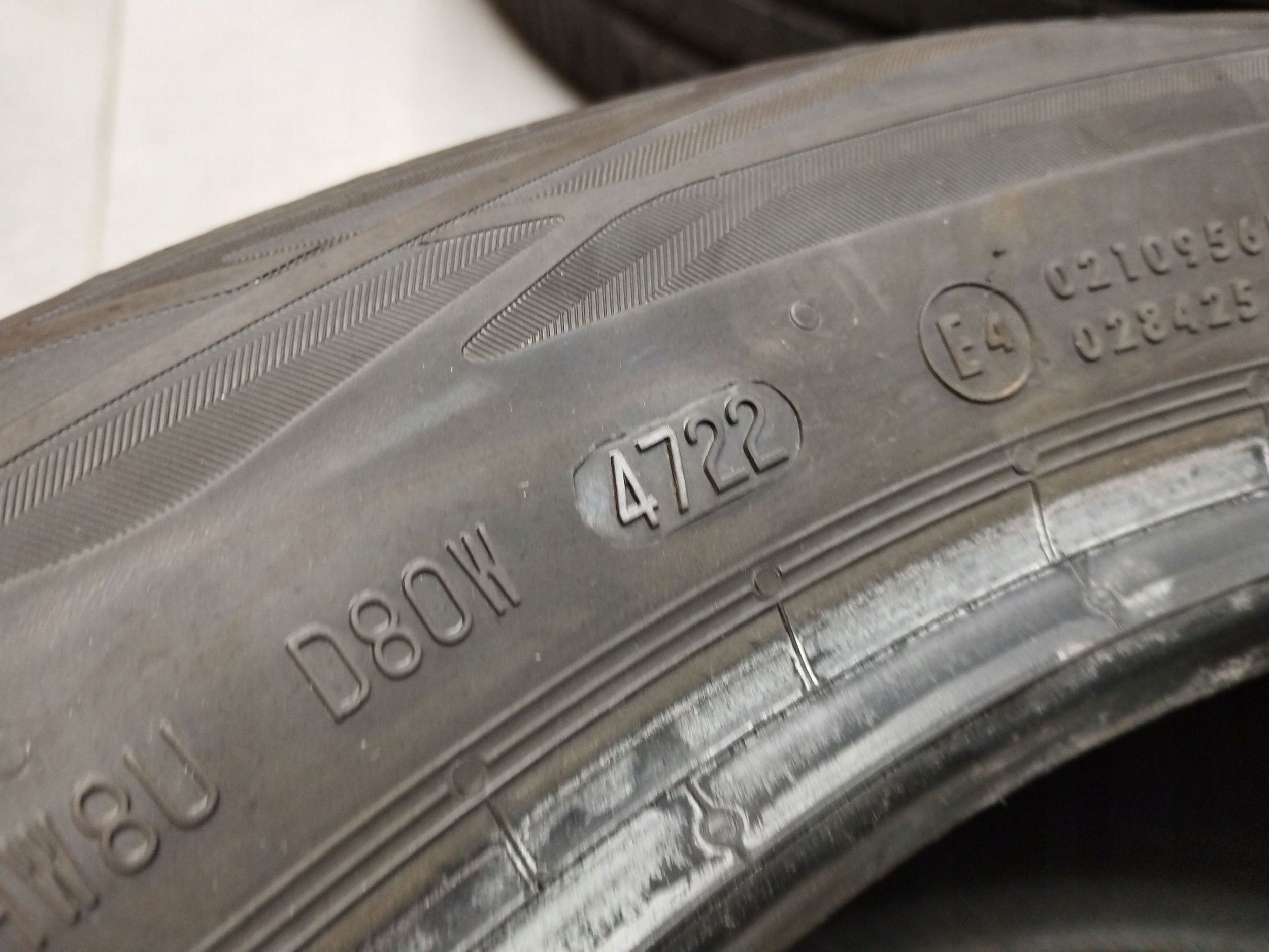 tyres Continental EcoContact 6 245/45r18 96W 2SZT