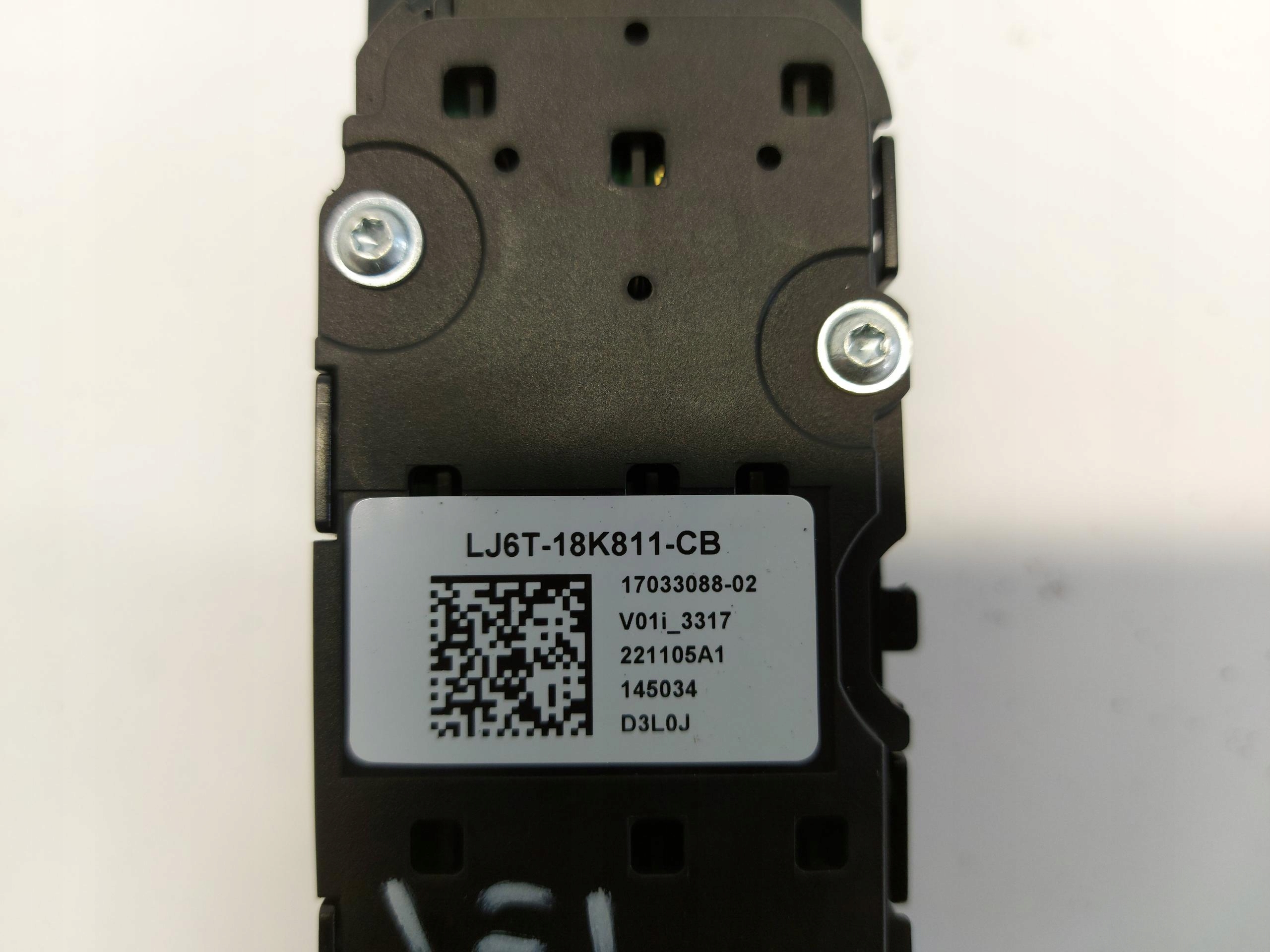 Ford Kuga III MK3 control panel RADIEM LJ6T-18K811-CB