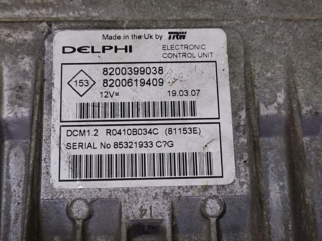 RENAULT MODUS 1.5 DCI control unit of the engine 8200399038