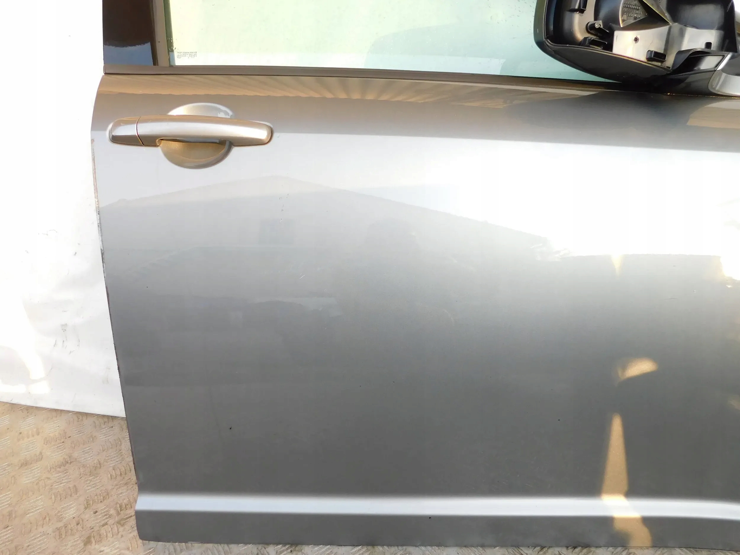 door front front right SUZUKI SWIFT MK6
