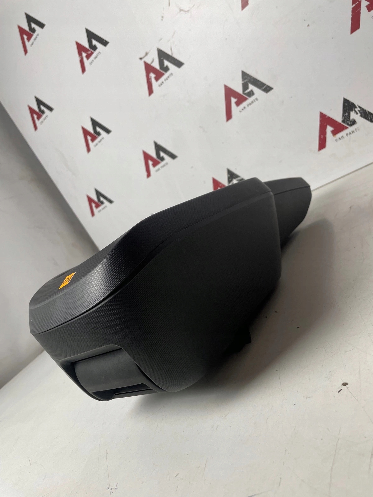 passenger compartment tunelu srodkowego Smart Forfour A453