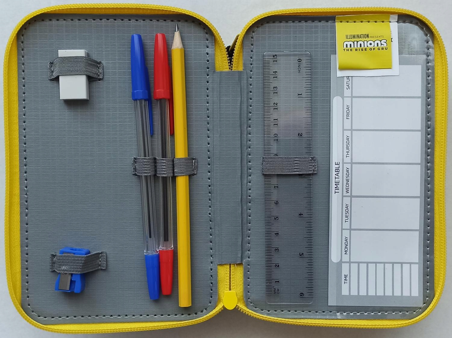 Piórnik Minionki Trzykomorowy 3 Komory Pisaki 39el Kod producenta EP-343-MN