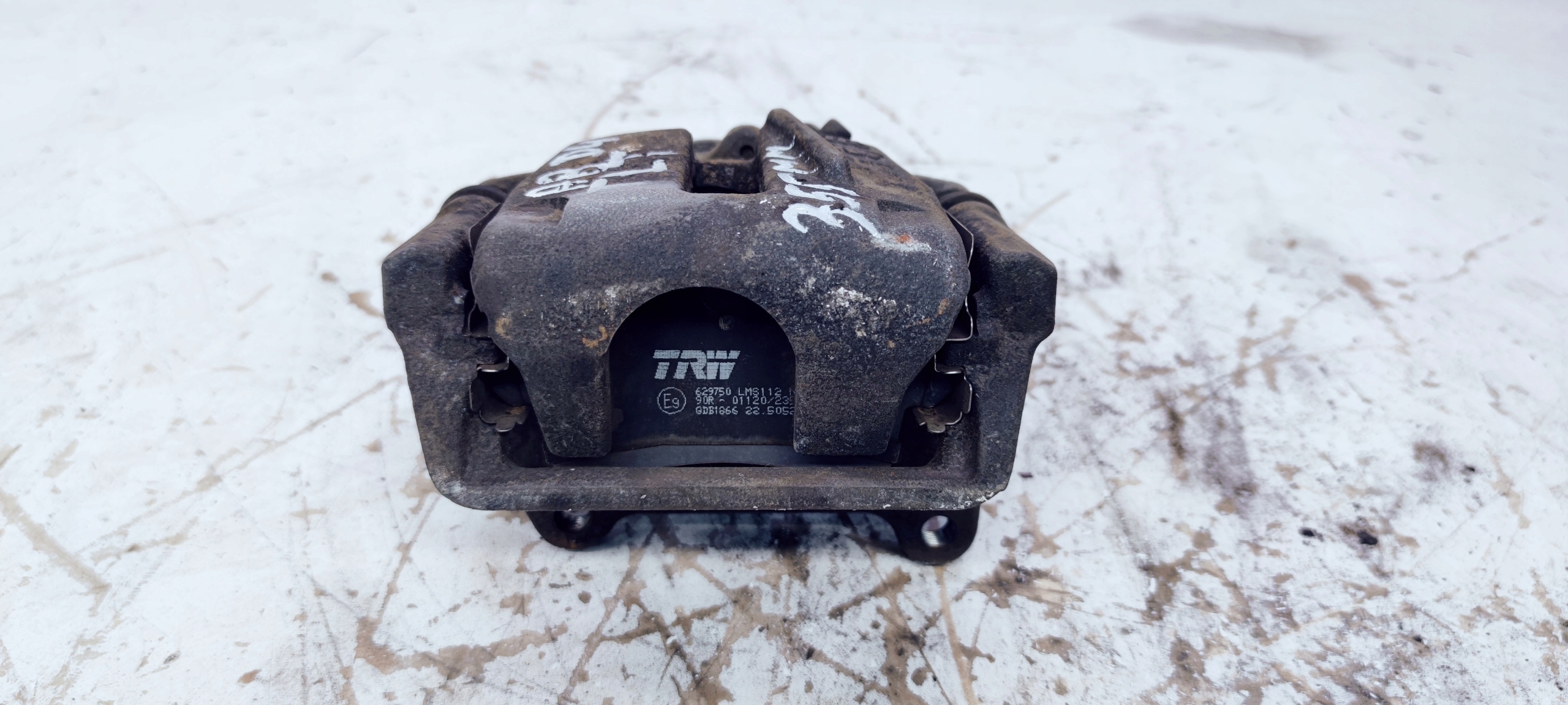 caliper JARZMO brake left rear part AUDI A8 D4 355MM