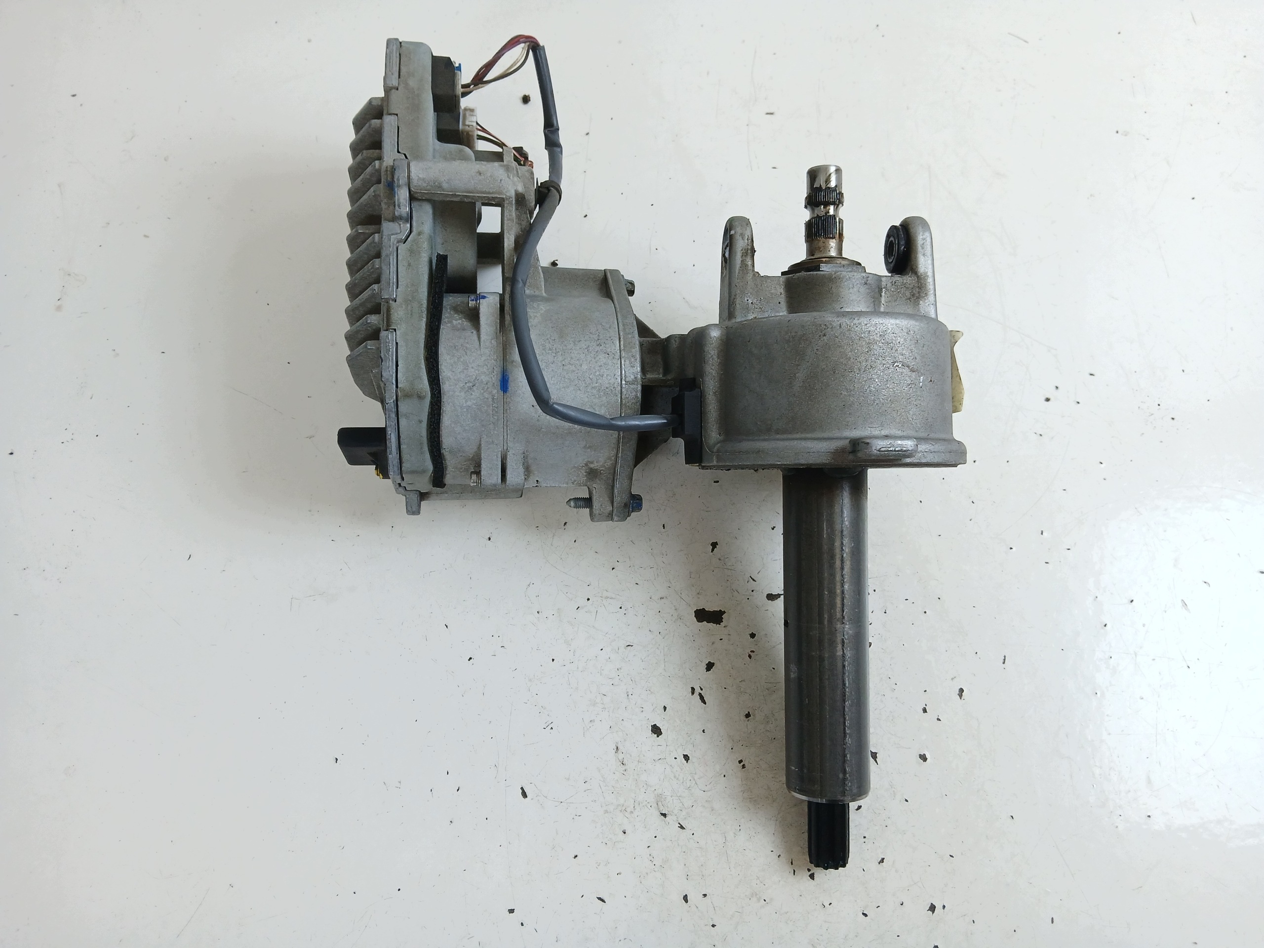 OPEL MERIVA A steering wheel rod control 13247206