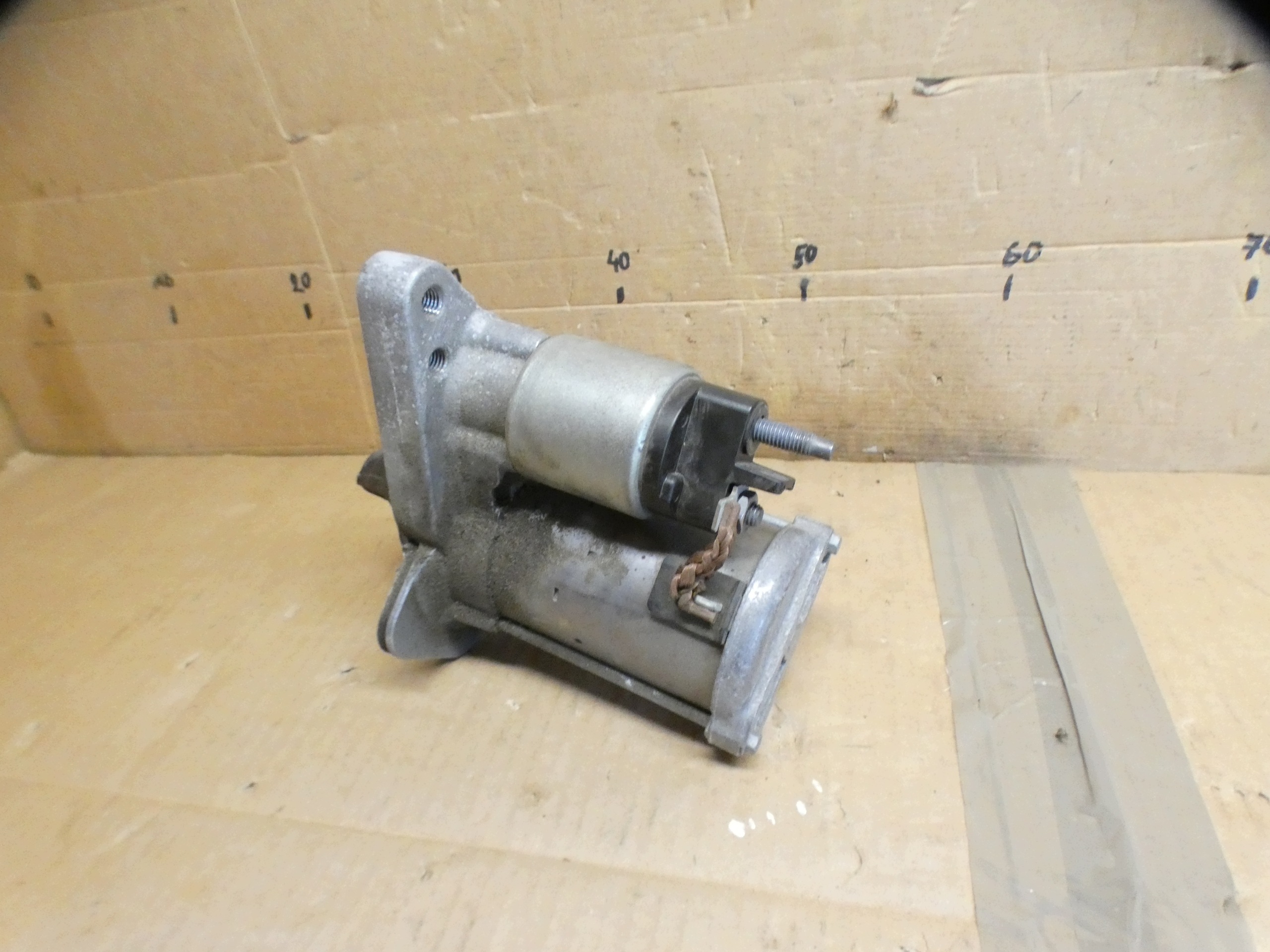 starter MERCEDES-BENZ GLA 233002449R 1.3L