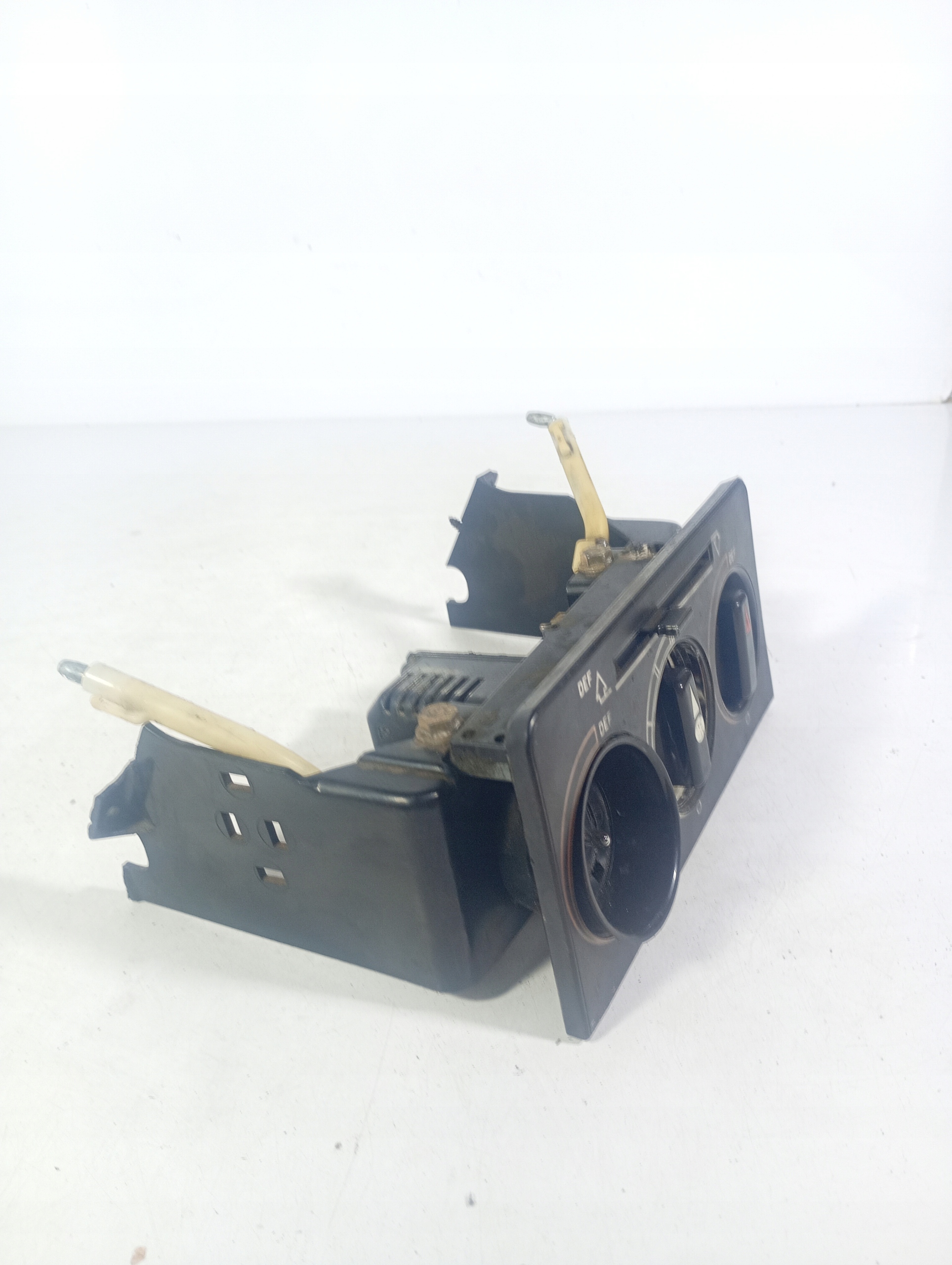 Mercedes W123 75-86 switch switch control panel NAWIEWEM