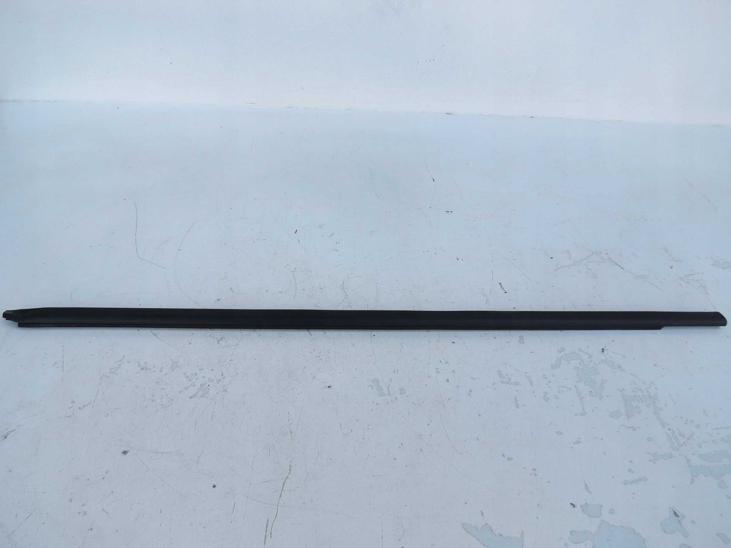 moulding door right front VOLVO S60 2013