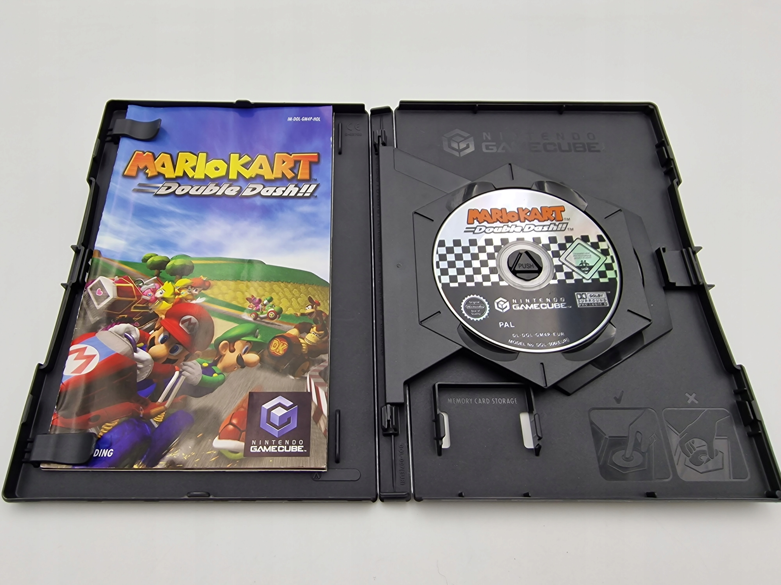 MARIO KART DOUBLE DASH + ZELDA COLLECTOR'S EDITION EAN (GTIN) 045496391515