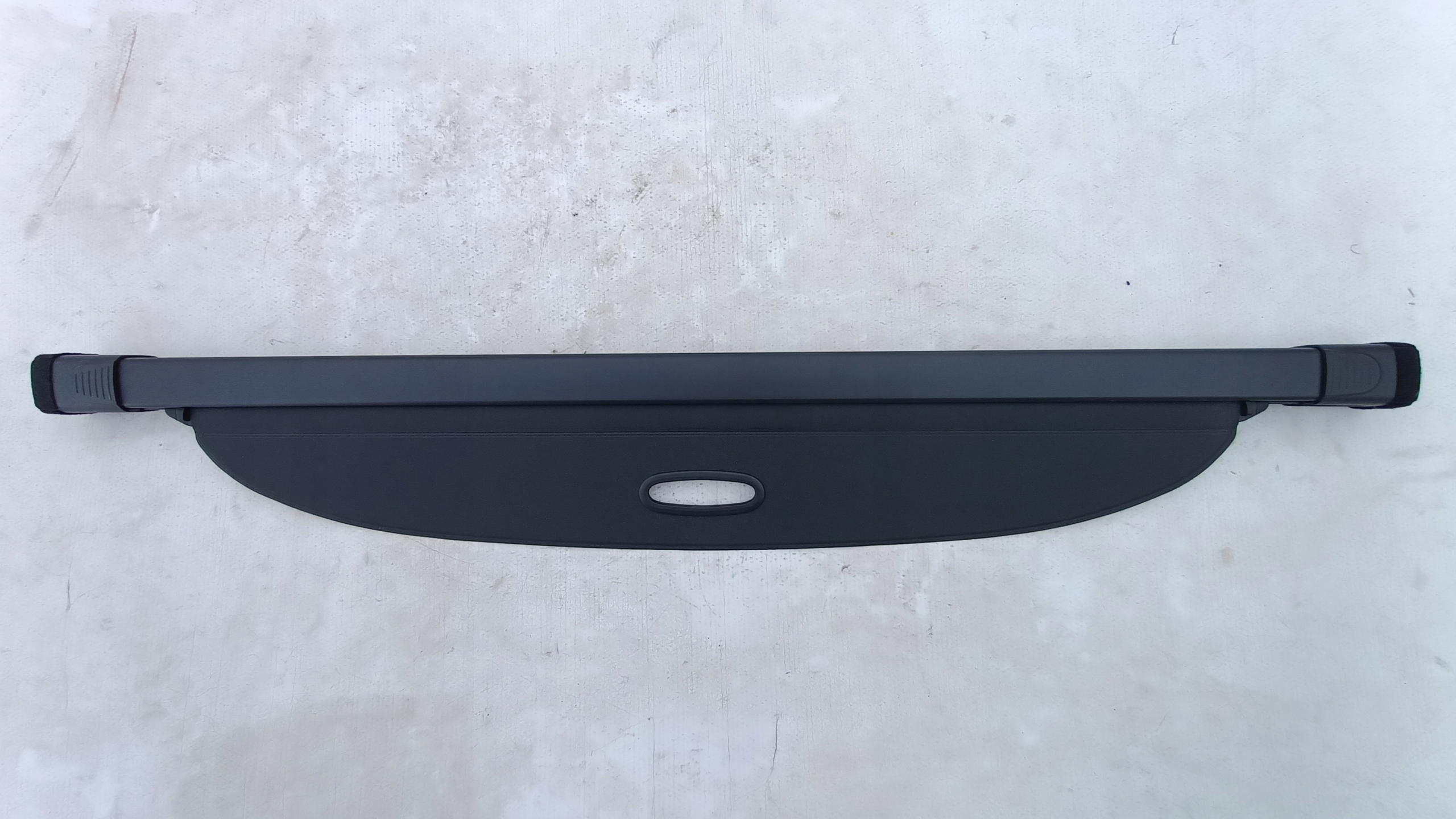 ROLETA BAGAŻNIKA TYŁ HYUNDAI TUCSON III 15-