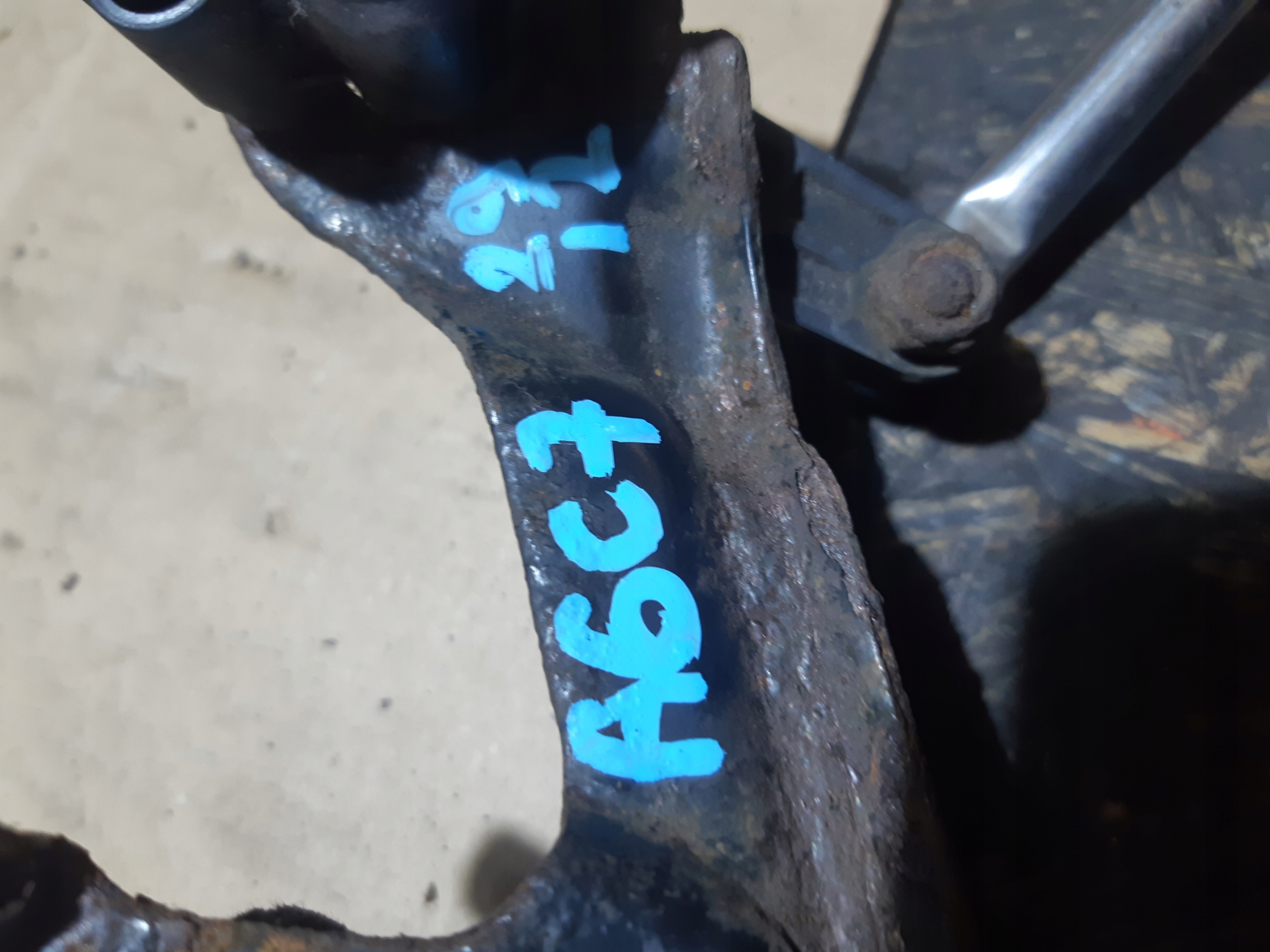 AUDI A6 C7 Sensor POZIOMOWANIA Leuchten links heck 8R0941309C