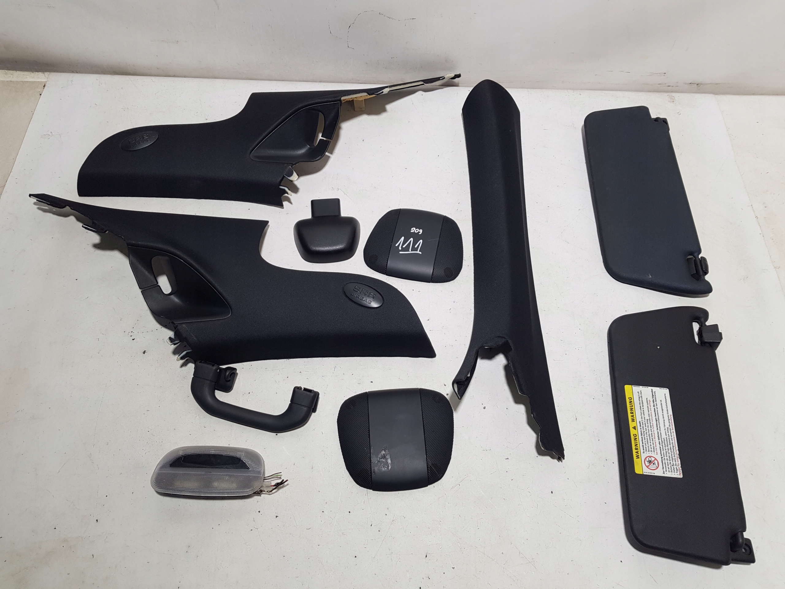 CZARNE DASZKI PRAWY LEWY KOMPLET OSŁONY SŁUPEK MERCEDES CLK W209 AMG