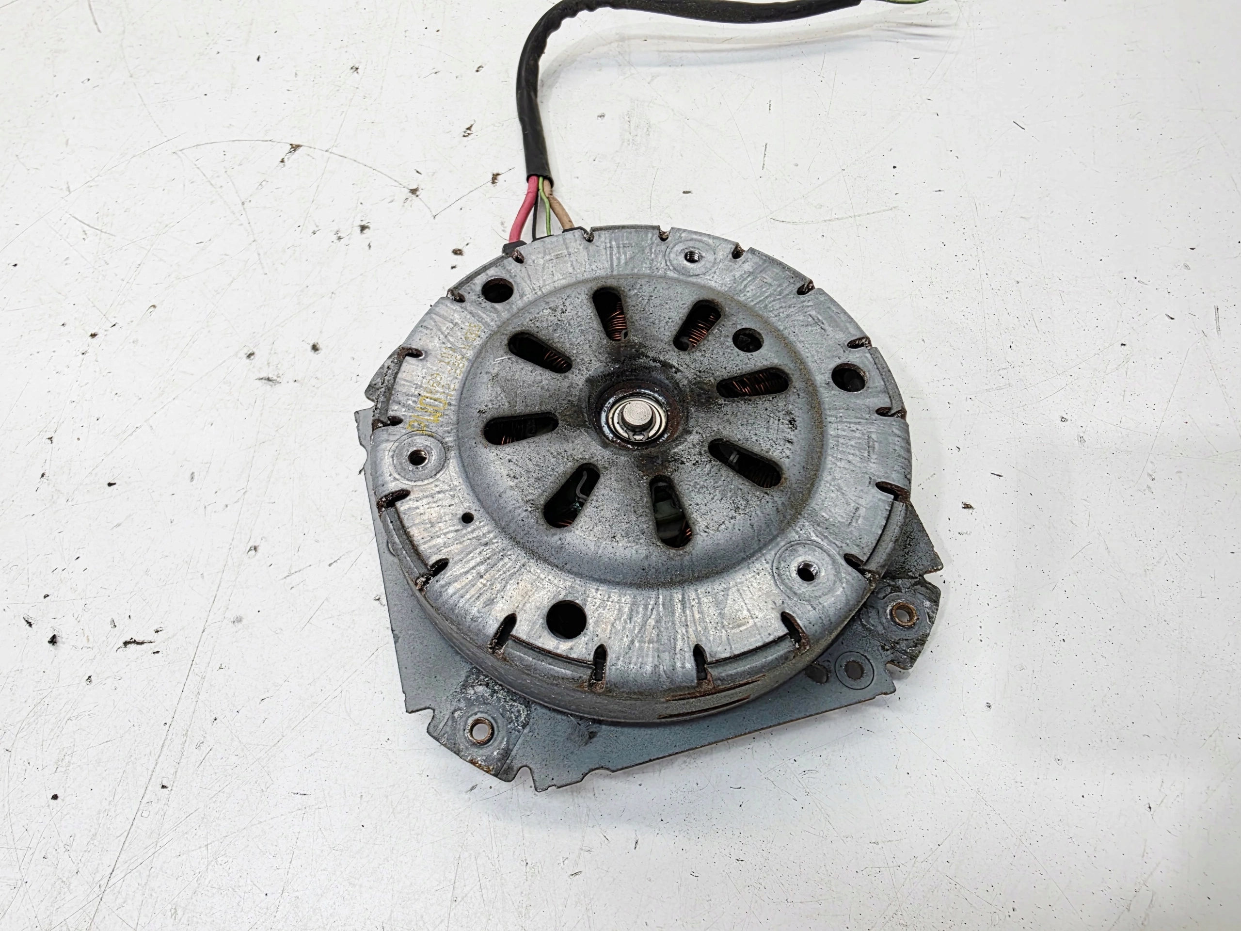 ventilátor chladiče AUDI A6 C7 A7 A8 4H0959455AE 1/25