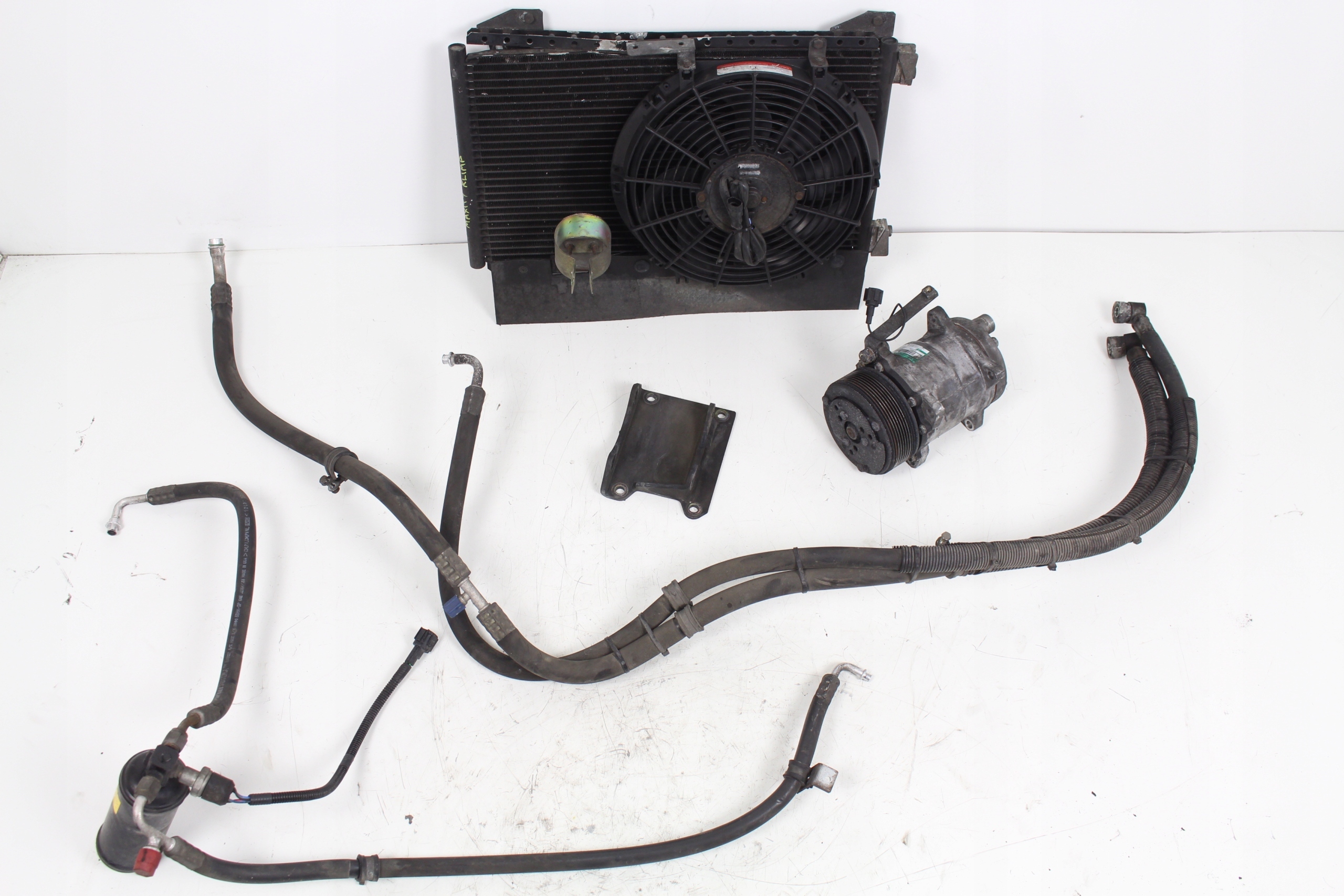 КОМПЛЕКТ КОНДИЦИОНЕРА MAXITY CABSTAR 07R. 2.5 DCI